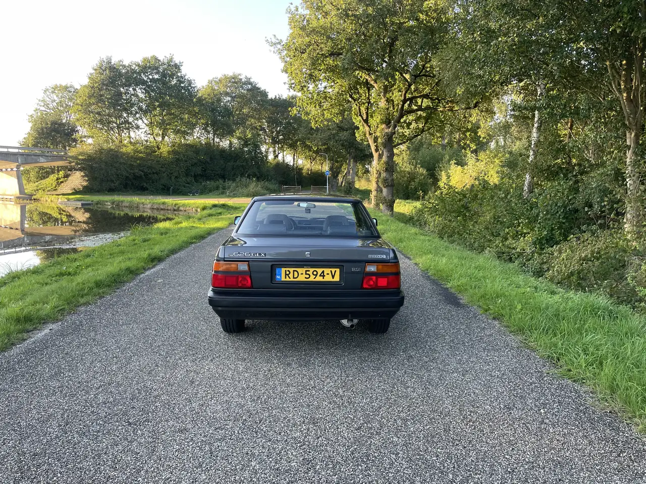 Mazda 626 2.0i GLX, foto 5