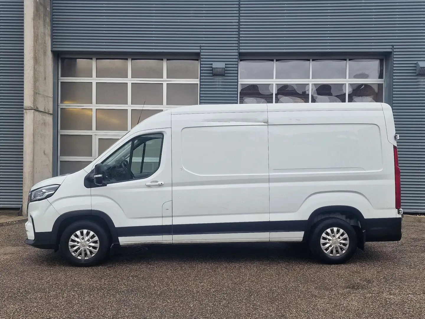 Maxus Deliver 9 L3H2 Klima Kamera Weiß - 2