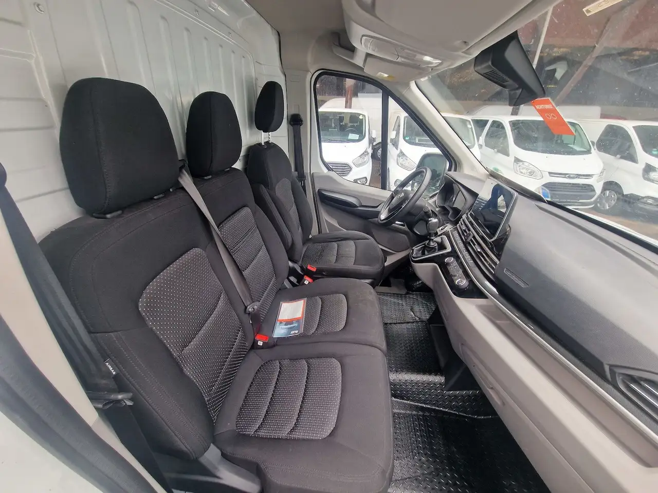 Maxus Deliver 9 L3H2 Klima Kamera 12