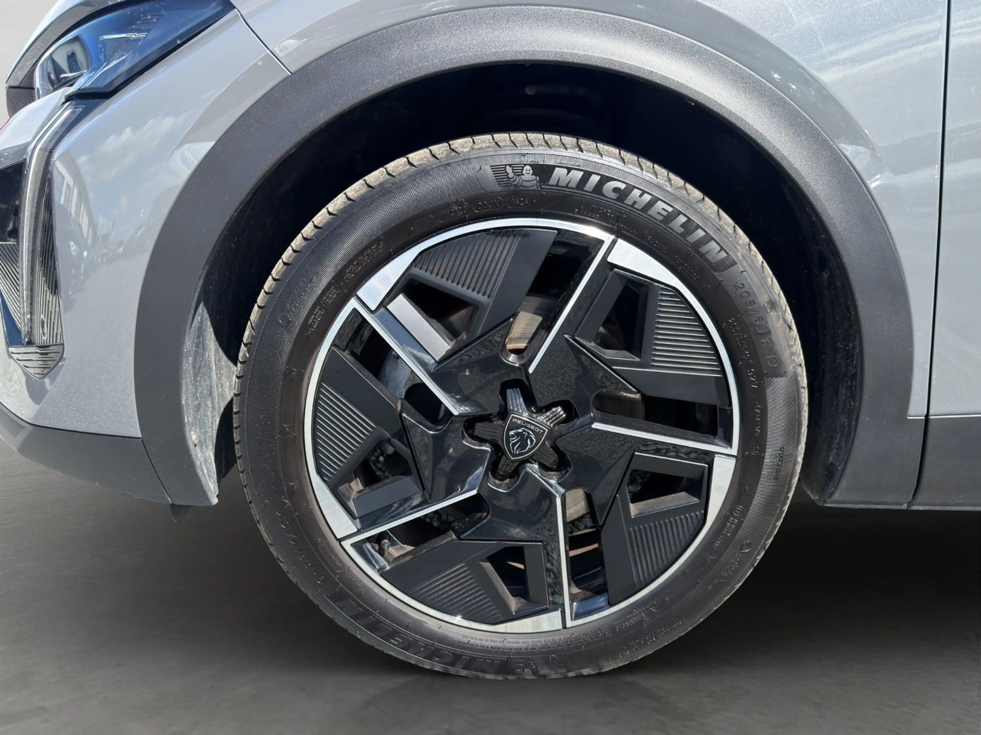 Peugeot 408 1.6Hybrid GT-Line 360° LED ACC SITZH APP AHK — photo 9