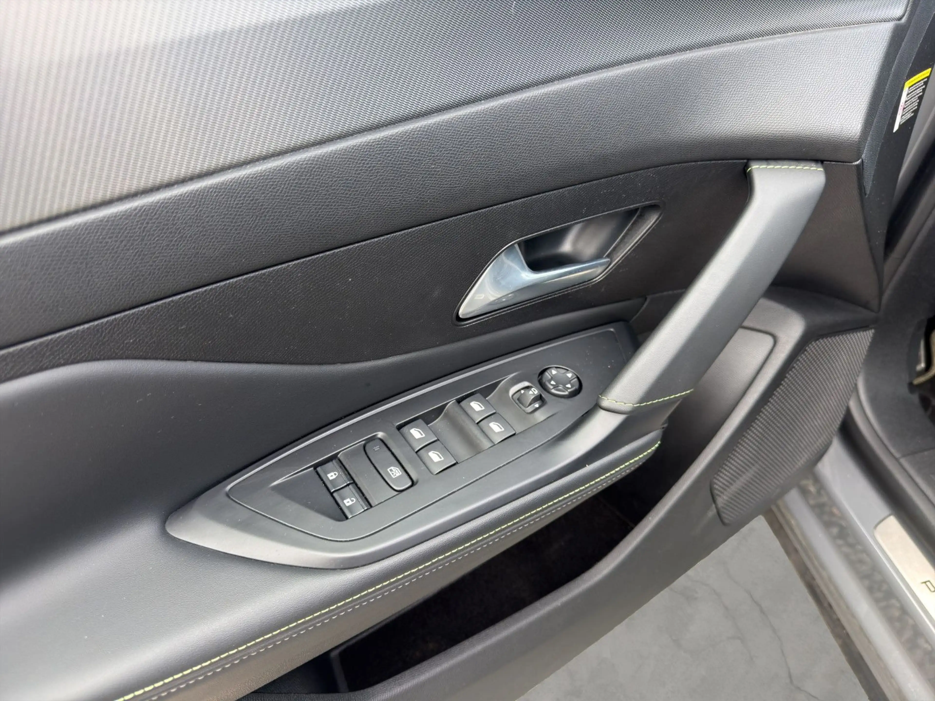 Peugeot 408 1.6Hybrid GT-Line 360° LED ACC SITZH APP AHK — photo 14