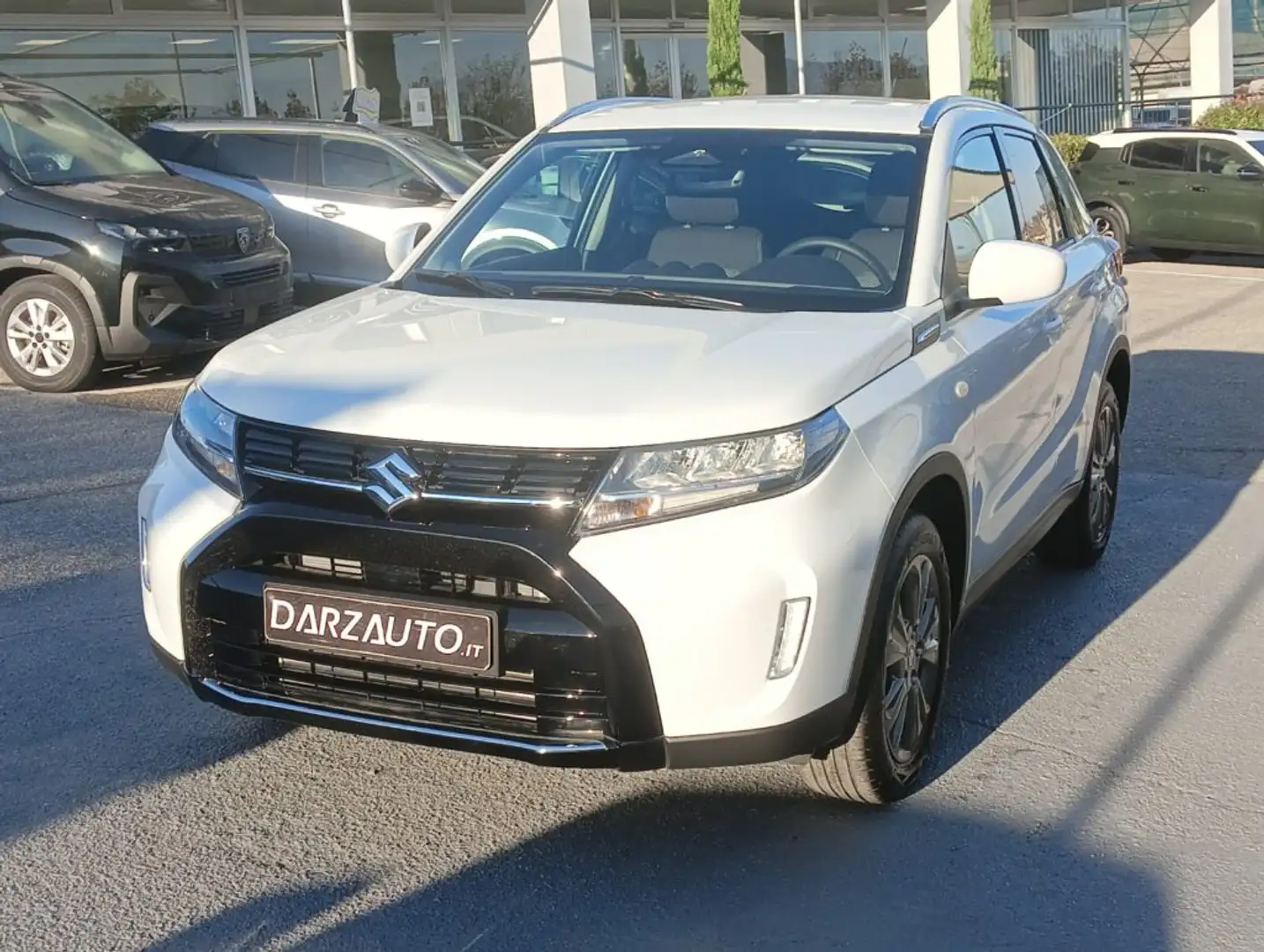 Suzuki Vitara Allgrip 1.4 Hybrid 4x4 Cool+ Plus 129CV Blanc - 1