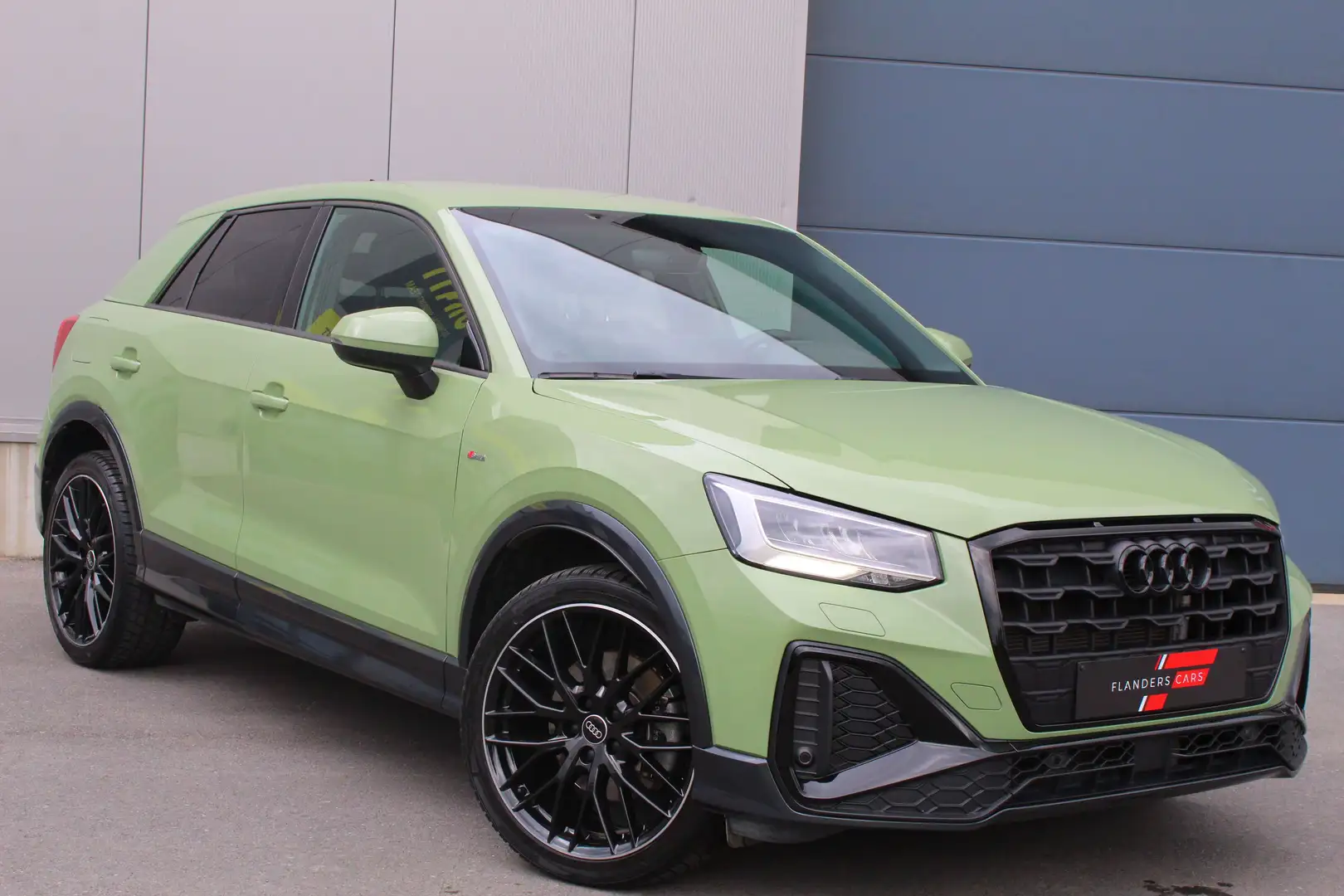 Audi Q2 30 TFSI S line * Black Ed * Camera * Carplay * Vert - 1