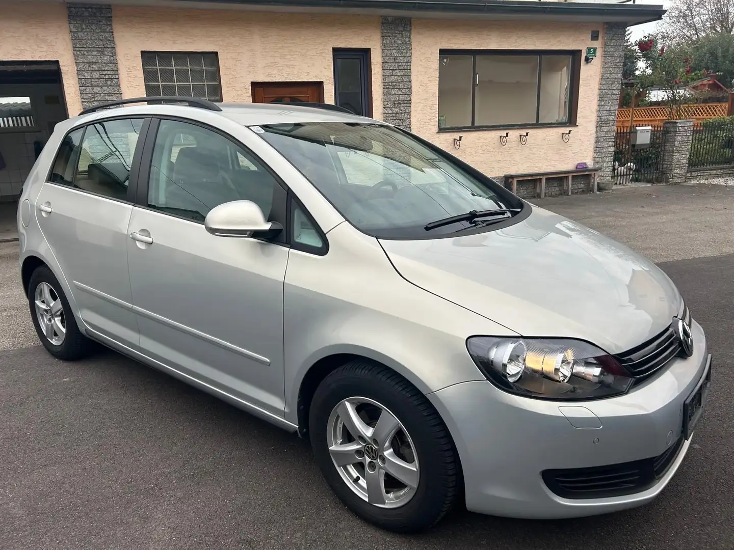 Volkswagen Golf Plus 1.2 TSI Comfortline - 1