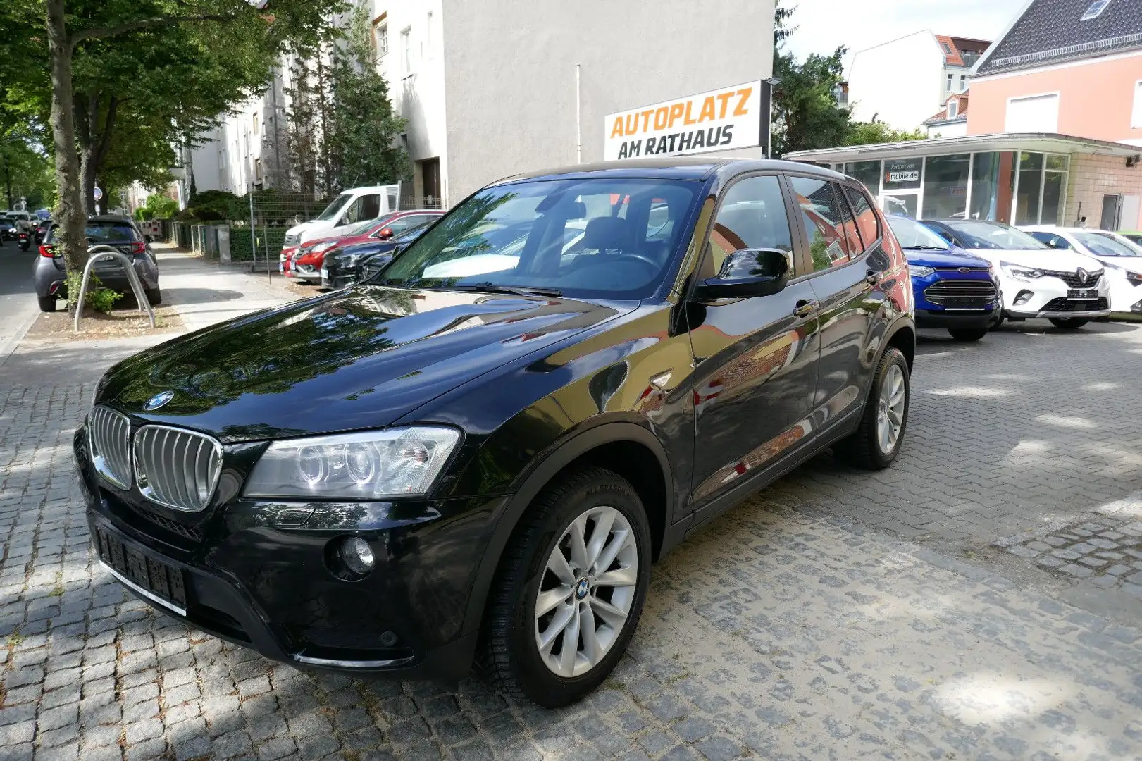 BMW X3 Baureihe X3 xDrive 28 i,Leder,Bi-Xenon,Pano Schwarz - 1
