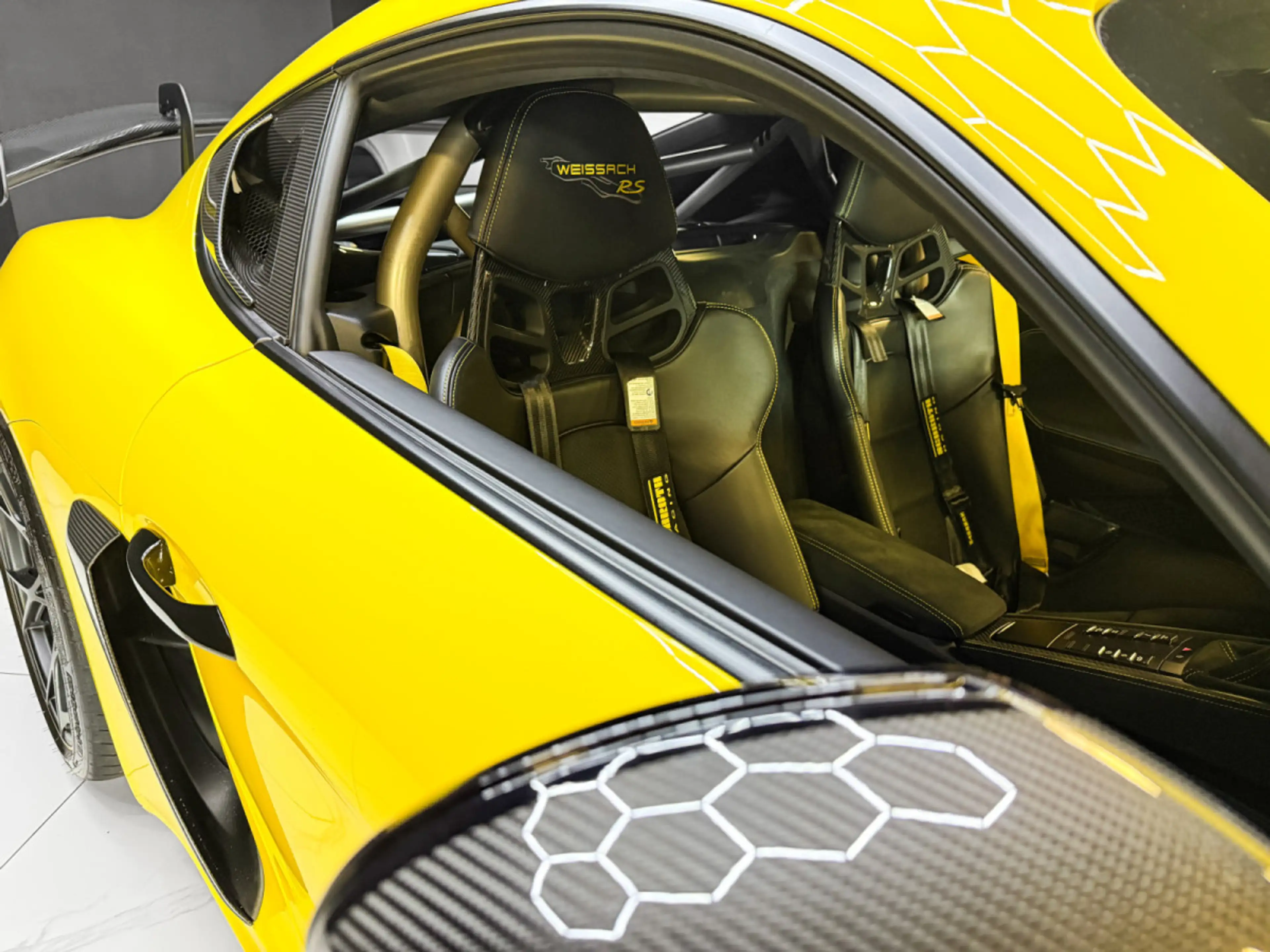 Porsche 718 Cayman GT4 RS / WEISSACH / Lift / PPF / APPROVED 2 — photo 13