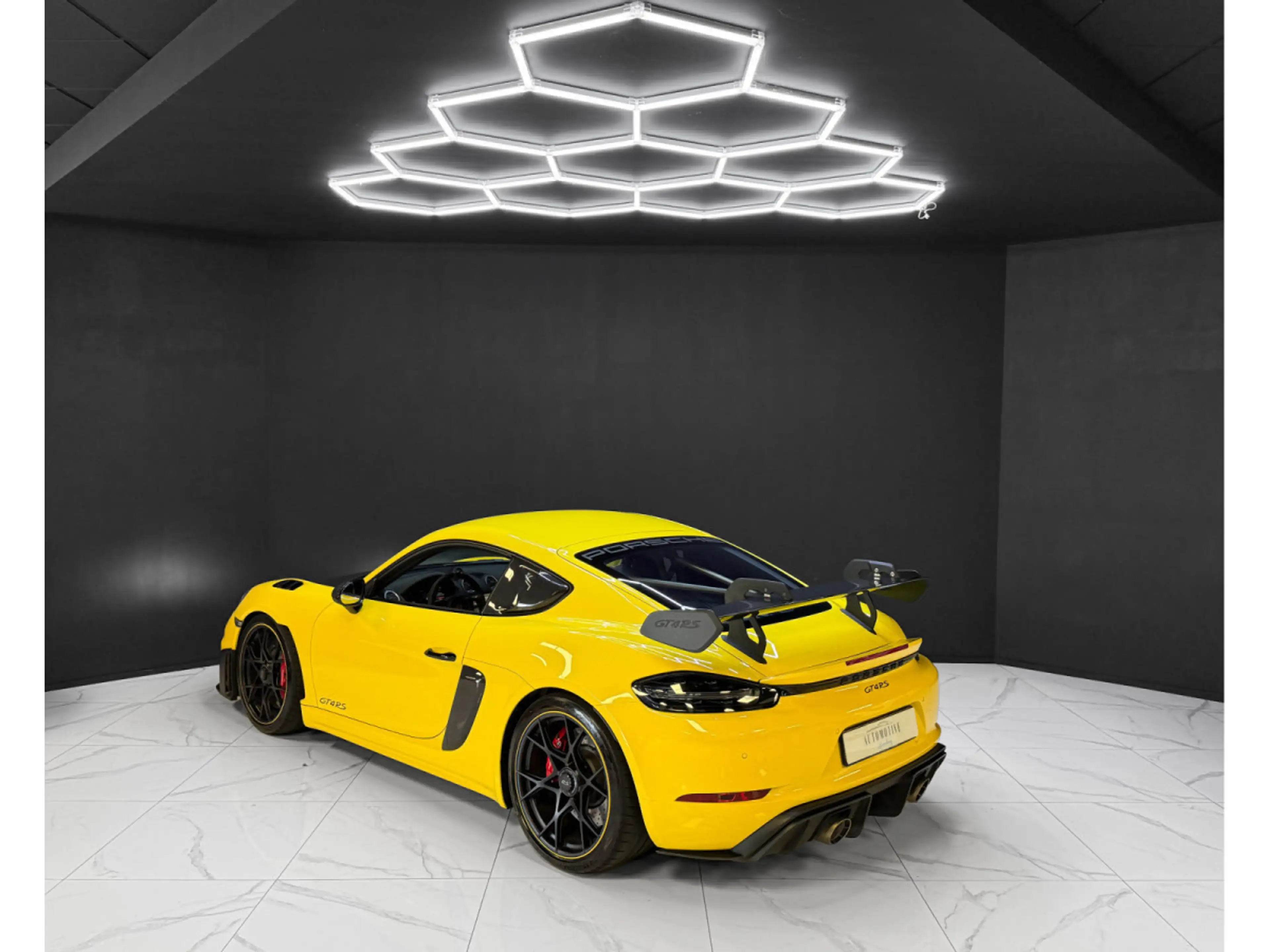 Porsche 718 Cayman GT4 RS / WEISSACH / Lift / PPF / APPROVED 2 — photo 3