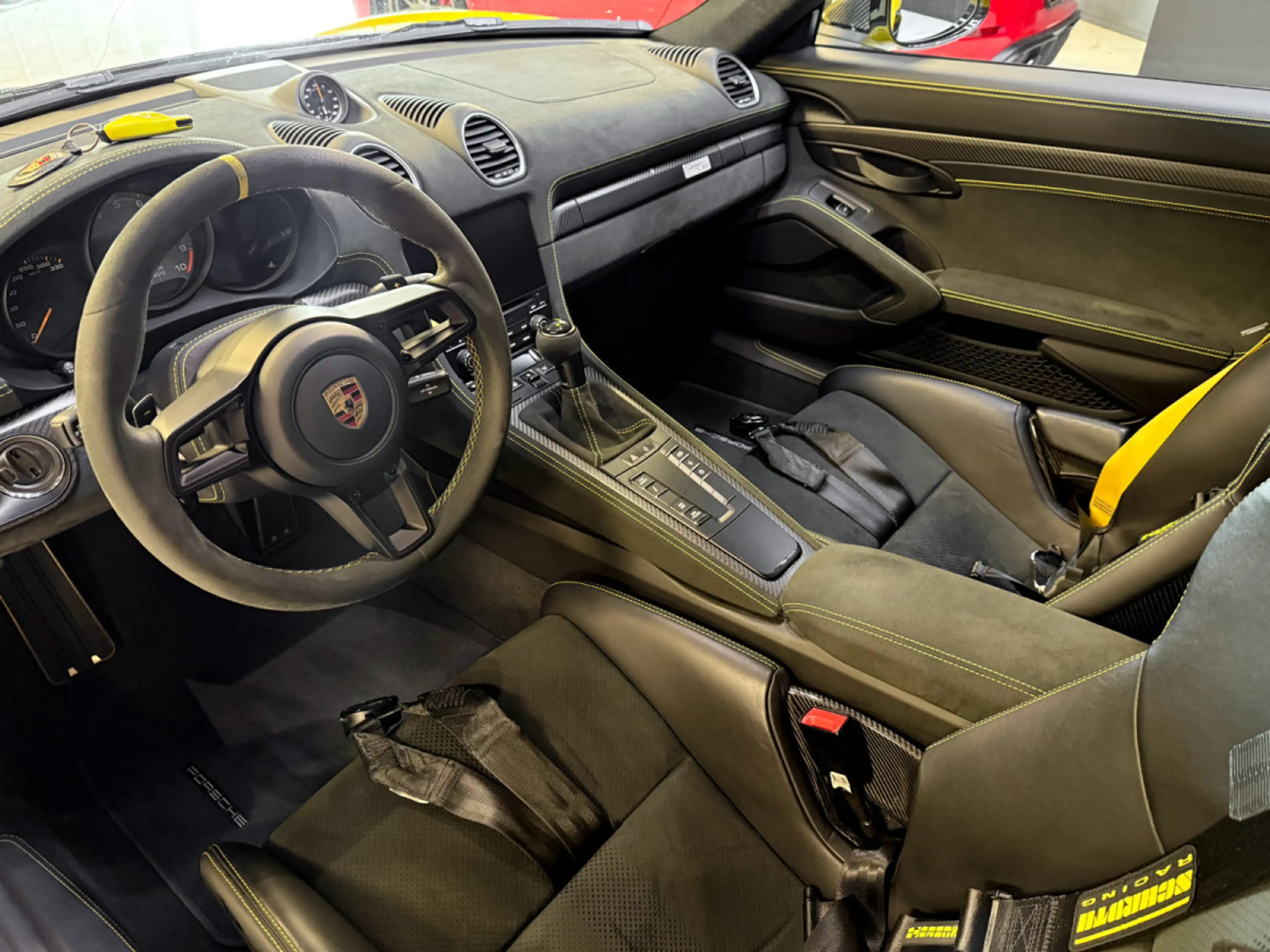 Porsche 718 Cayman GT4 RS / WEISSACH / Lift / PPF / APPROVED 2 — photo 11