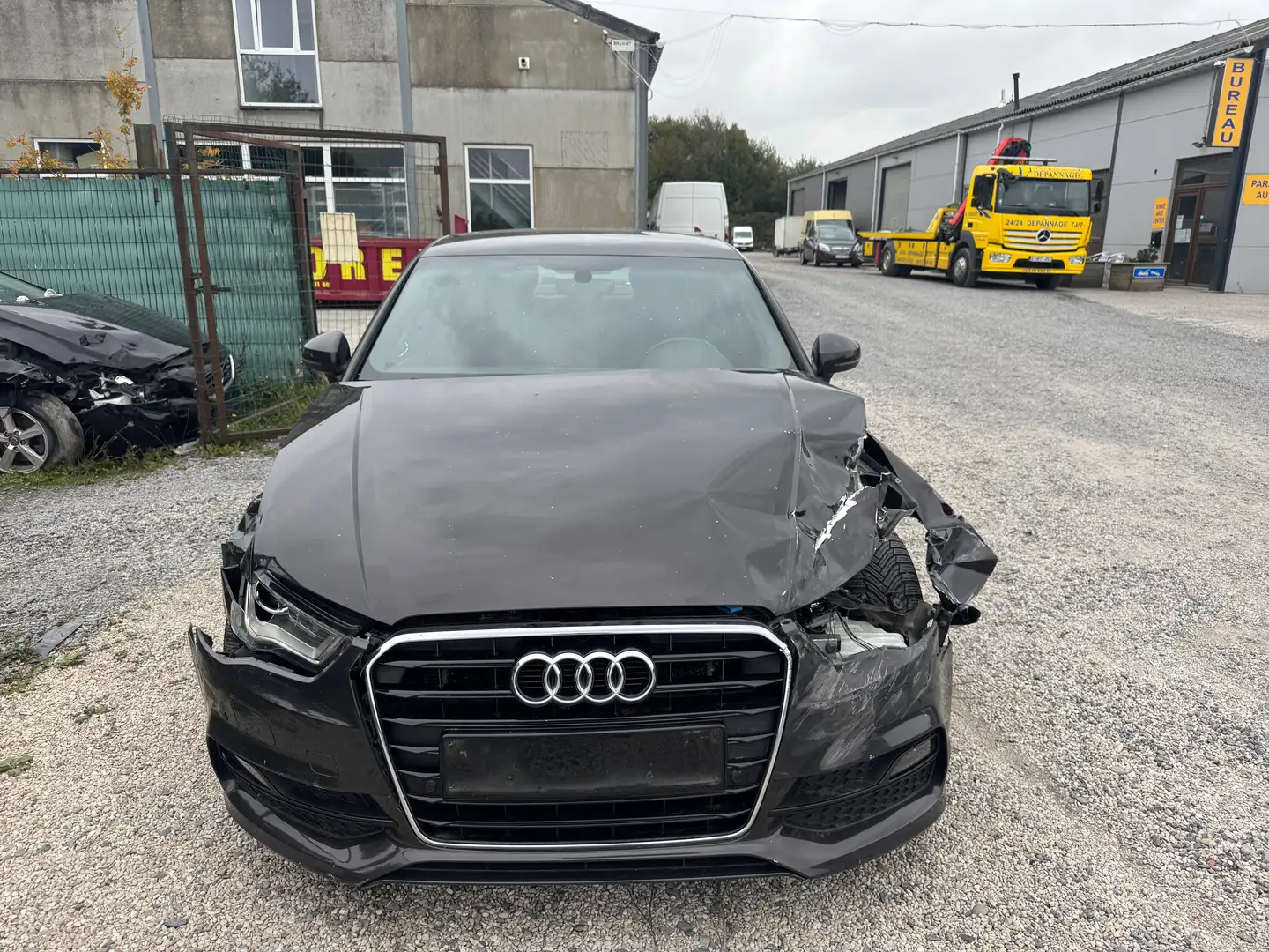 Audi A3 A3 1.6 TDi Ambition S line S tronic Gris - 1