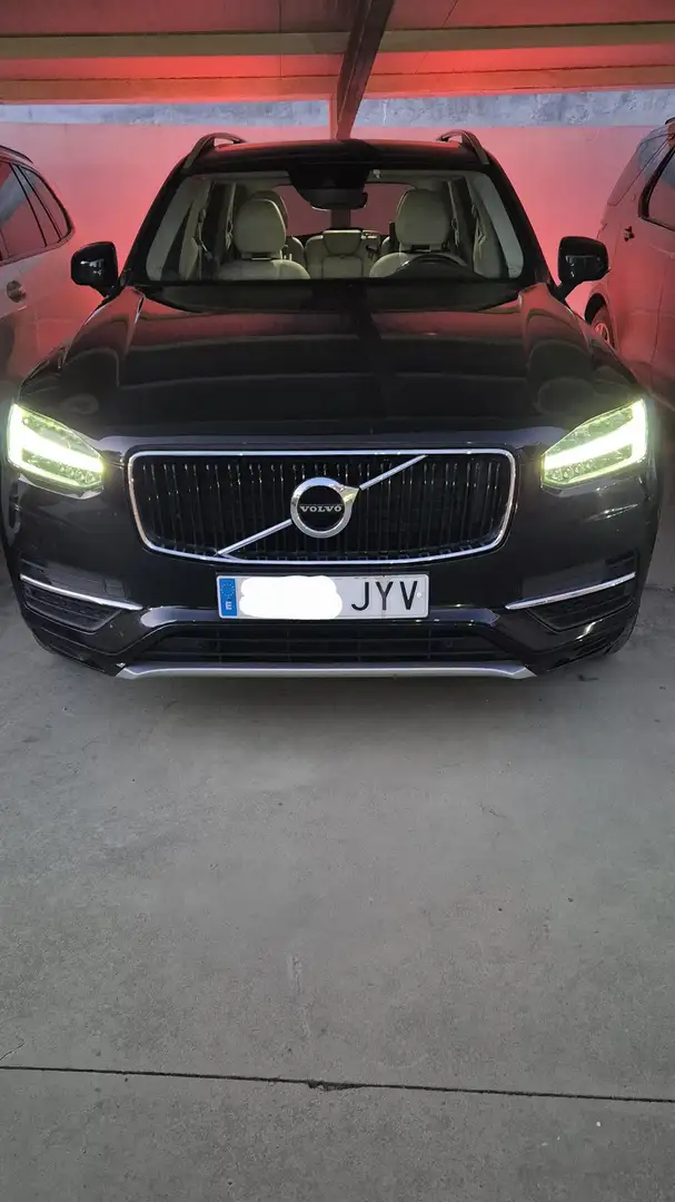 Volvo XC90 D5 Momentum 7pl. AWD 235 Aut. - 1