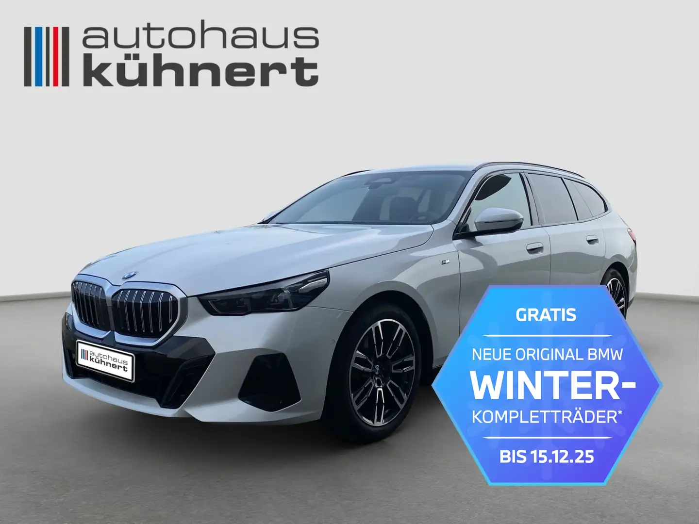 BMW 520 d Touring ///M-Sport StHzg ACC AHK HUD Sitzklima Weiß - 1