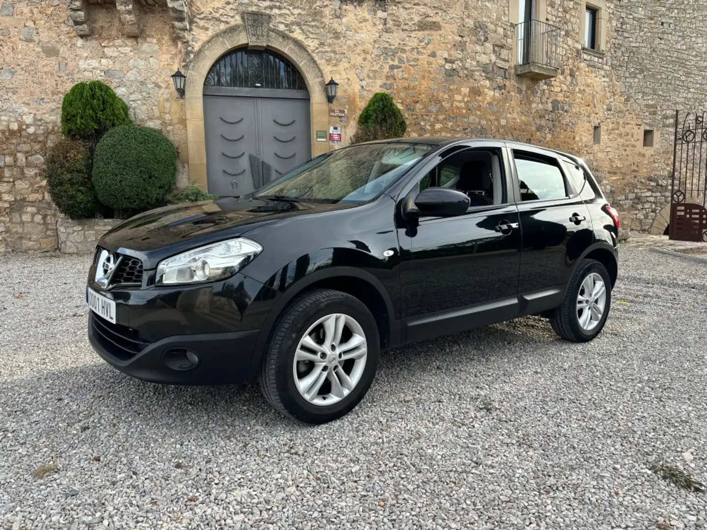 Nissan Qashqai 1.6 S&S Acenta 4x2 Zwart - 1