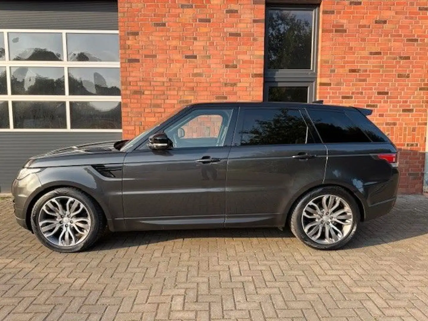 Land Rover Range Rover Sport 3.0 TDV6 PANO,AHK,DIGITAL DISPLAY,HSE DYNAMIC Gris - 1
