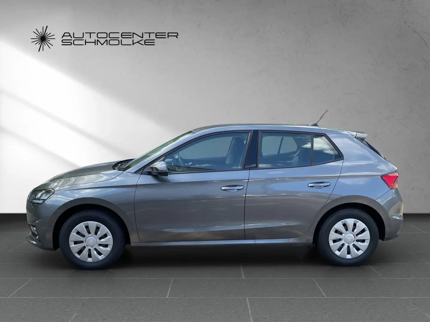 Skoda Fabia Fabia 1.0 MPI Essence *KLIMA*PDC*SHZ*LED*  Klima Grau - 2