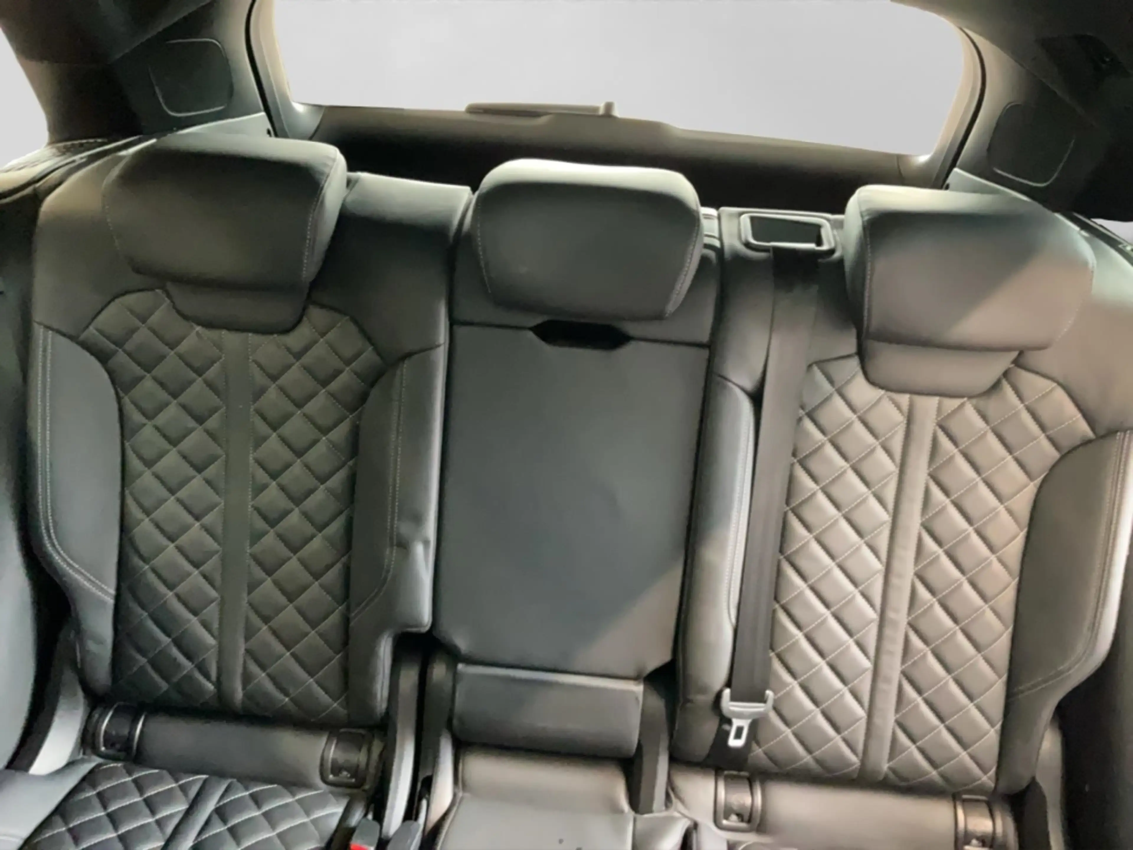 Audi SQ5 3.0 TDI quattro Alu Matrix-LED AHK Pano Kamera Nav — photo 12
