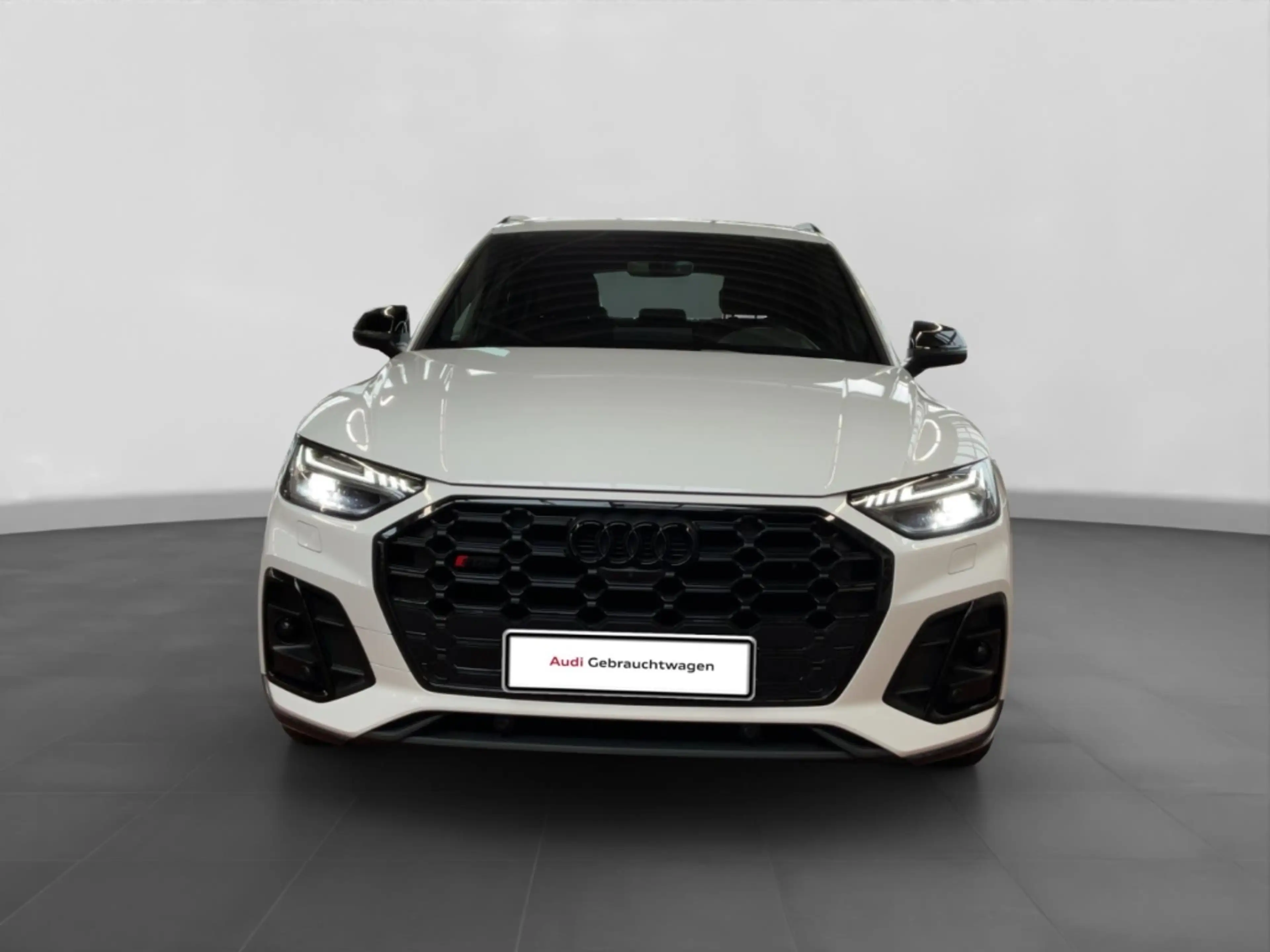 Audi SQ5 3.0 TDI quattro Alu Matrix-LED AHK Pano Kamera Nav — photo 2