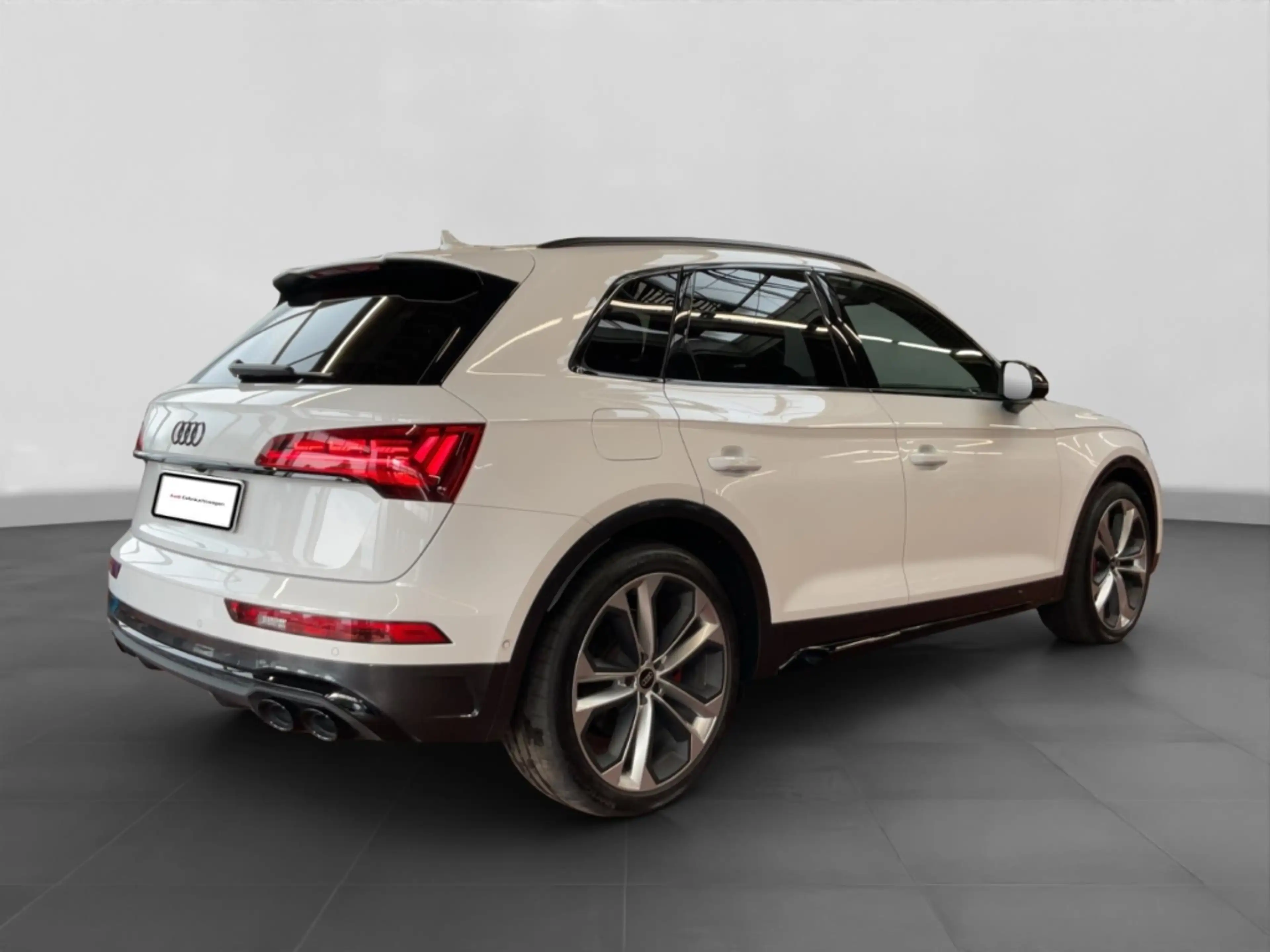 Audi SQ5 3.0 TDI quattro Alu Matrix-LED AHK Pano Kamera Nav — photo 5