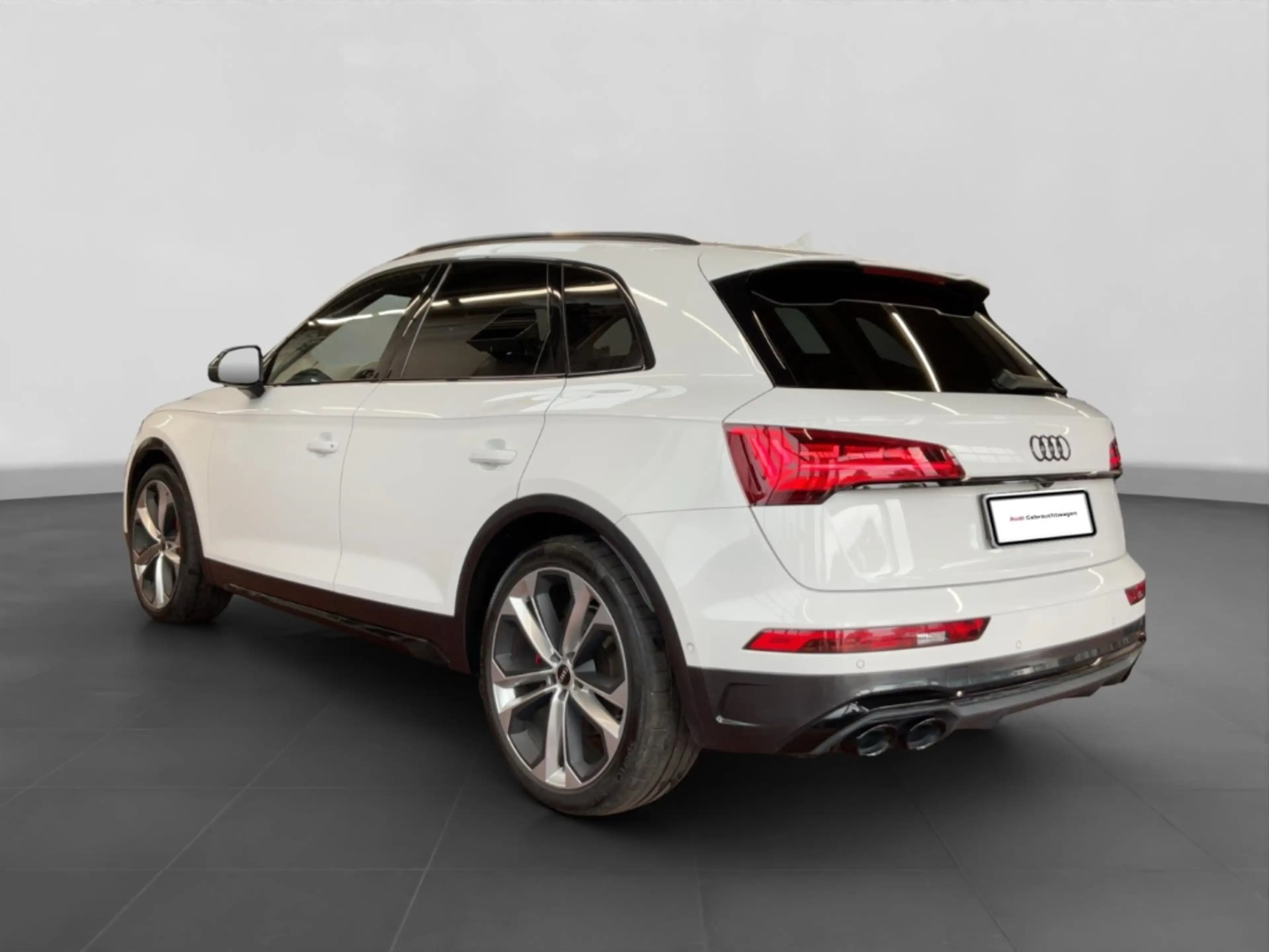Audi SQ5 3.0 TDI quattro Alu Matrix-LED AHK Pano Kamera Nav — photo 3