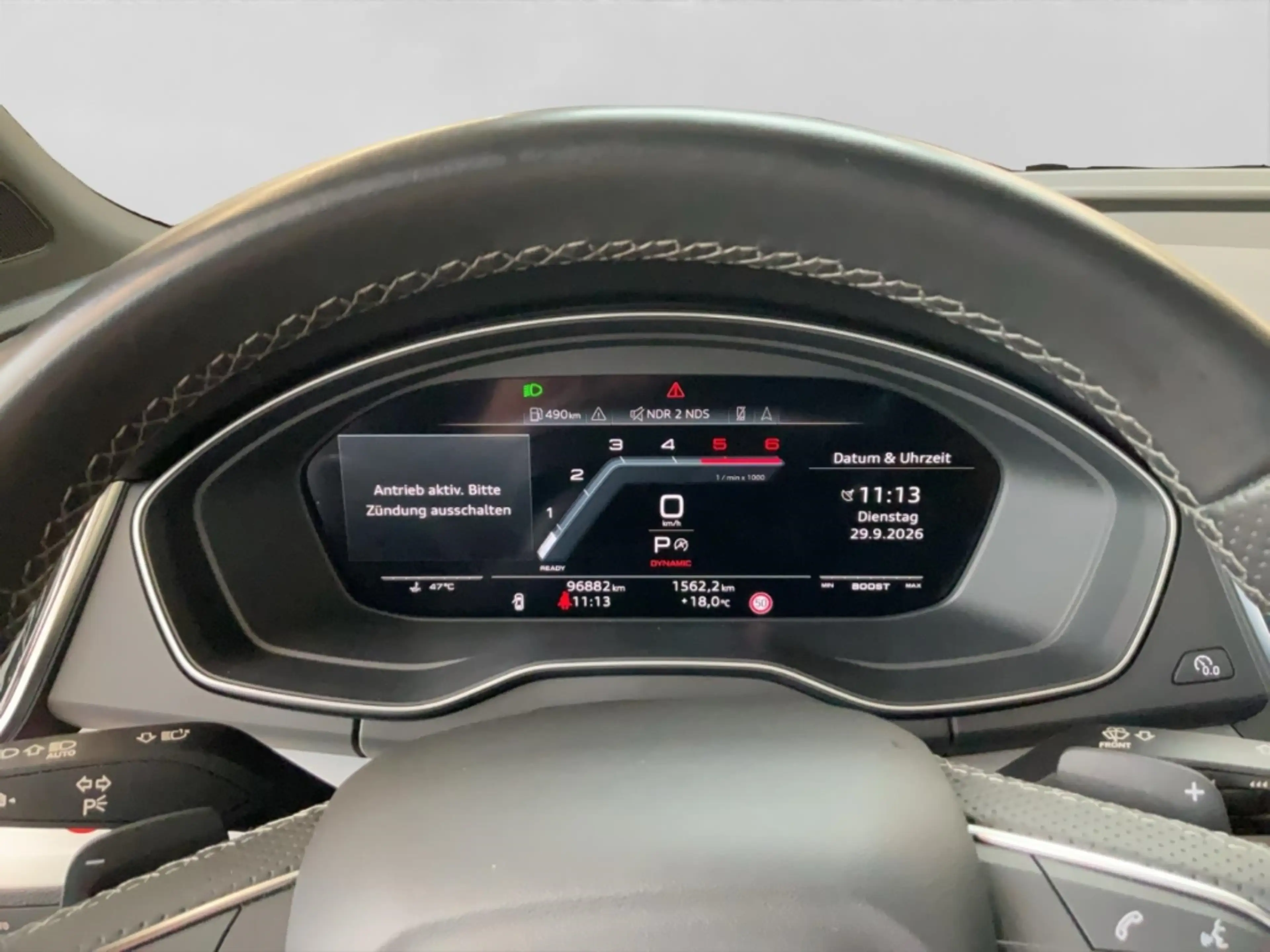 Audi SQ5 3.0 TDI quattro Alu Matrix-LED AHK Pano Kamera Nav — photo 9