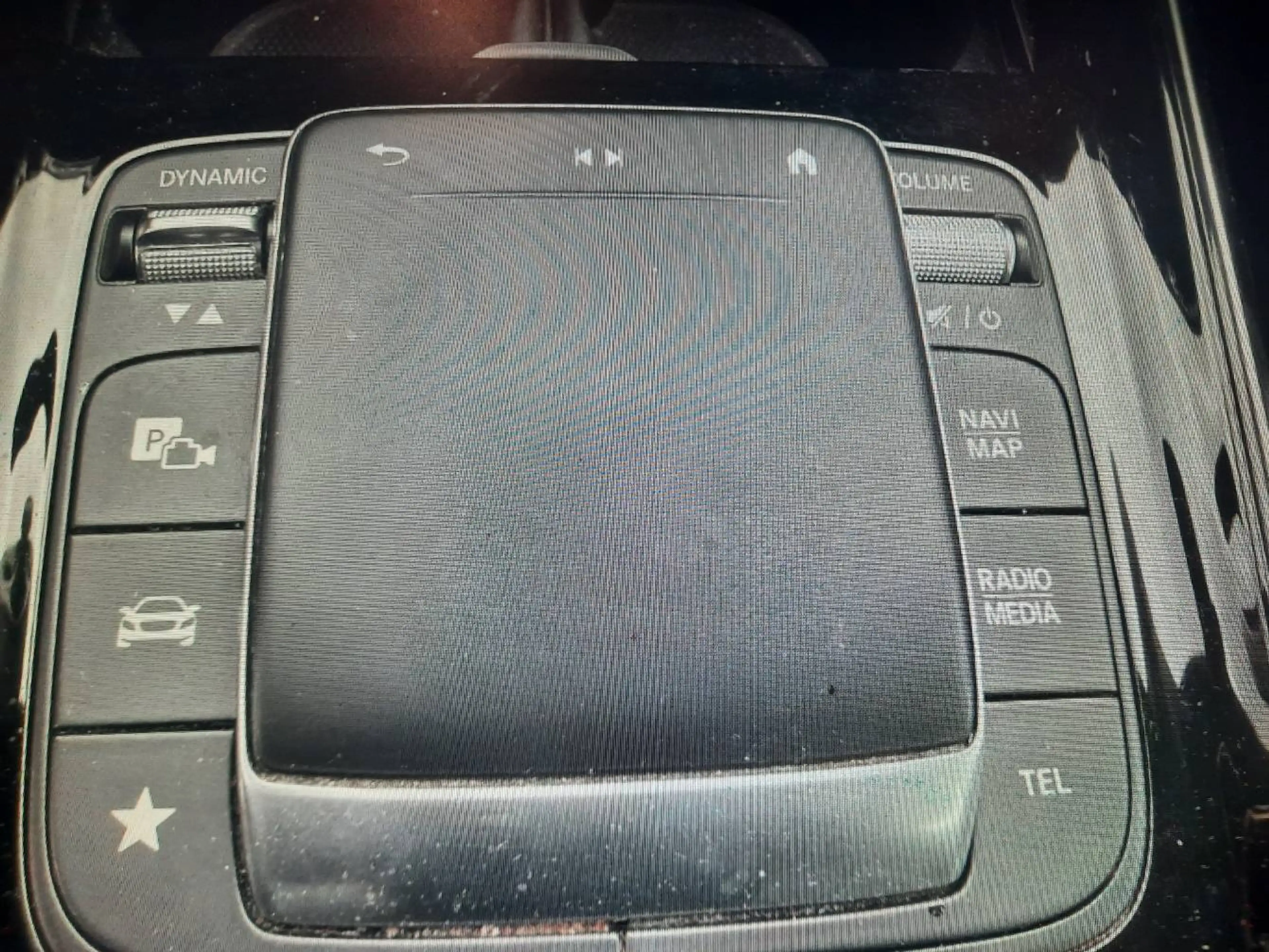 Mercedes-Benz GLA 220 GLA 220 d 4Matic (247.715) — photo 14