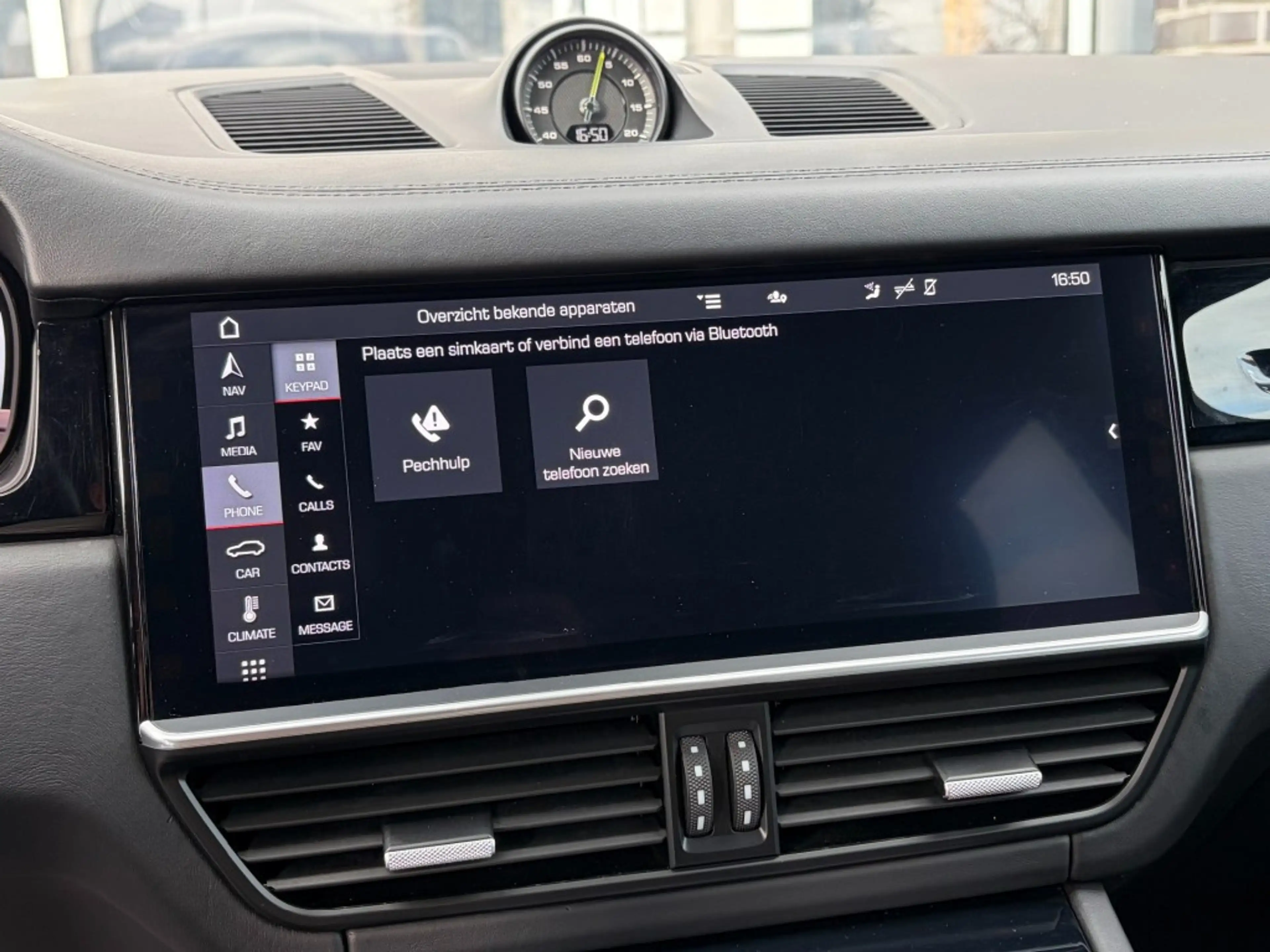 Porsche Cayenne 3.0 E-HYBRID - ORG. NL. - TECHART - PANO - TREKH. — photo 29