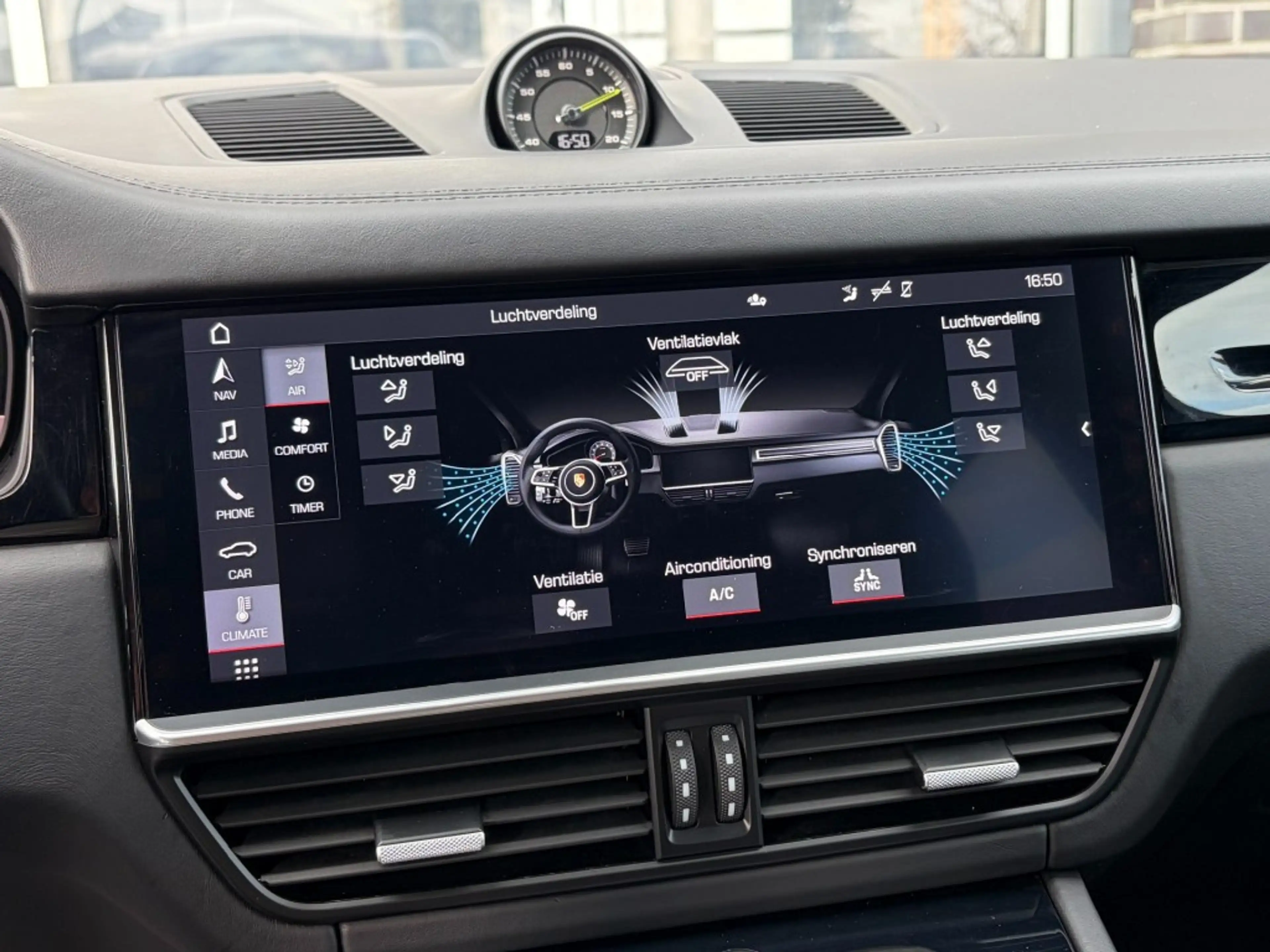Porsche Cayenne 3.0 E-HYBRID - ORG. NL. - TECHART - PANO - TREKH. — photo 30