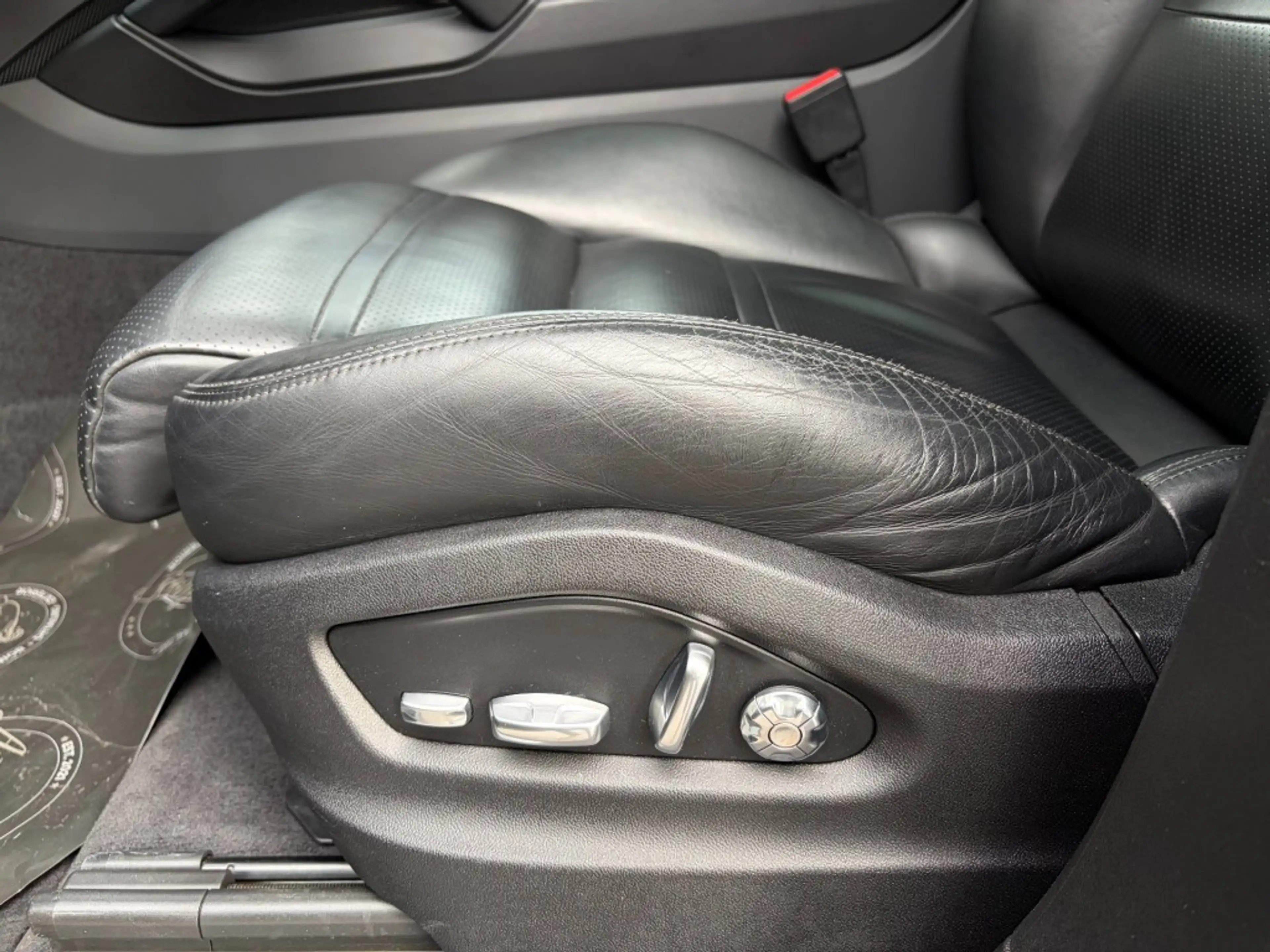 Porsche Cayenne 3.0 E-HYBRID - ORG. NL. - TECHART - PANO - TREKH. — photo 17