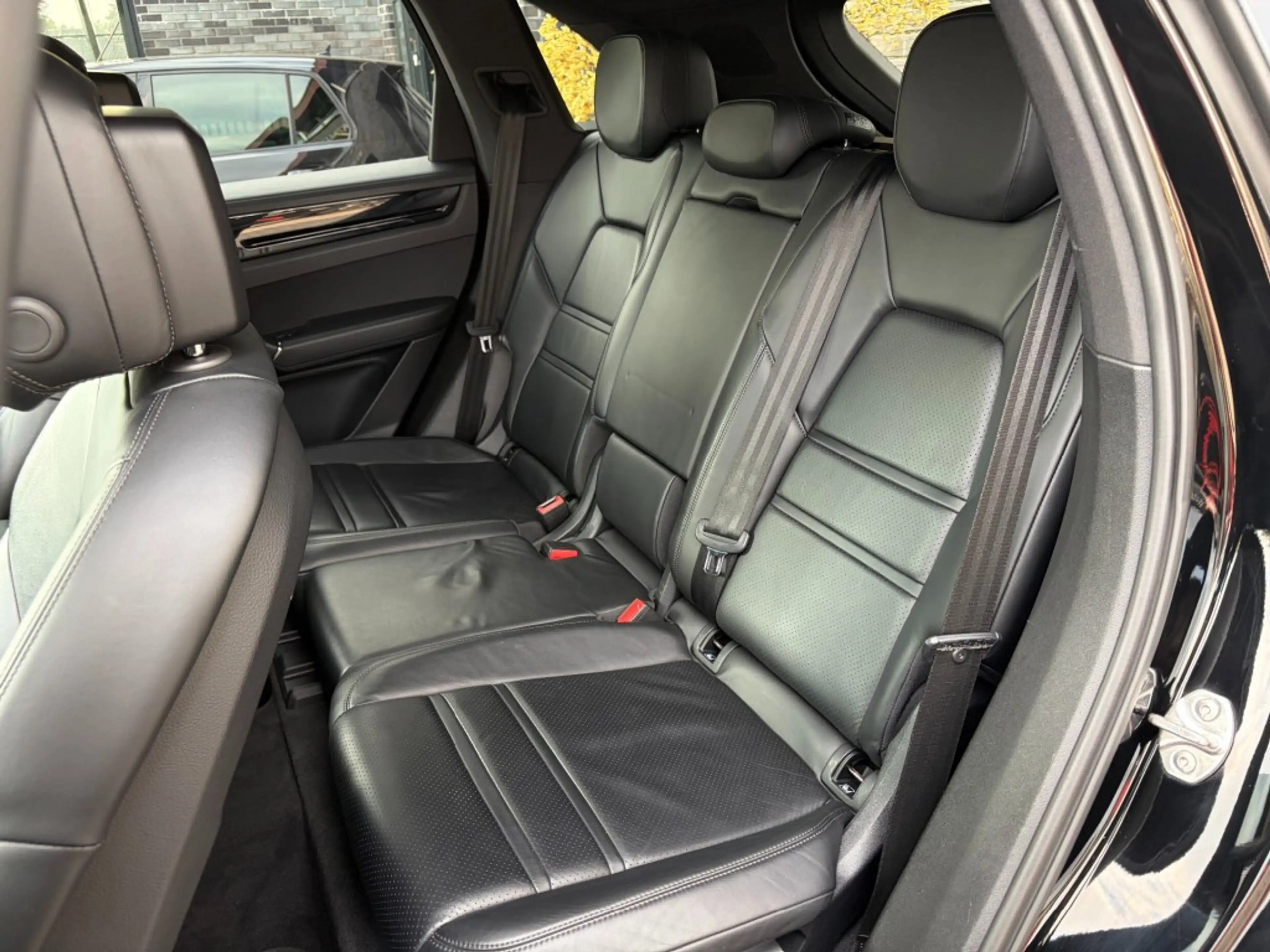 Porsche Cayenne 3.0 E-HYBRID - ORG. NL. - TECHART - PANO - TREKH. — photo 14
