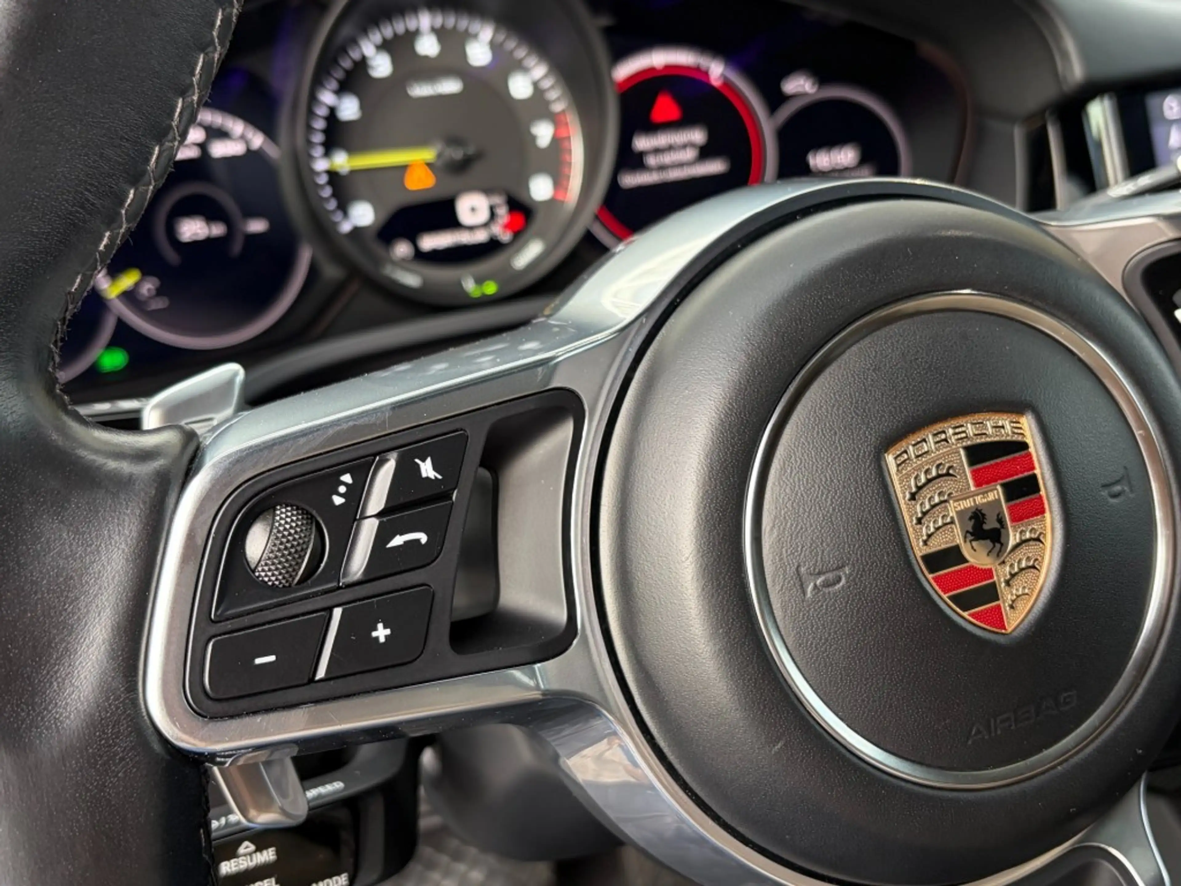 Porsche Cayenne 3.0 E-HYBRID - ORG. NL. - TECHART - PANO - TREKH. — photo 19