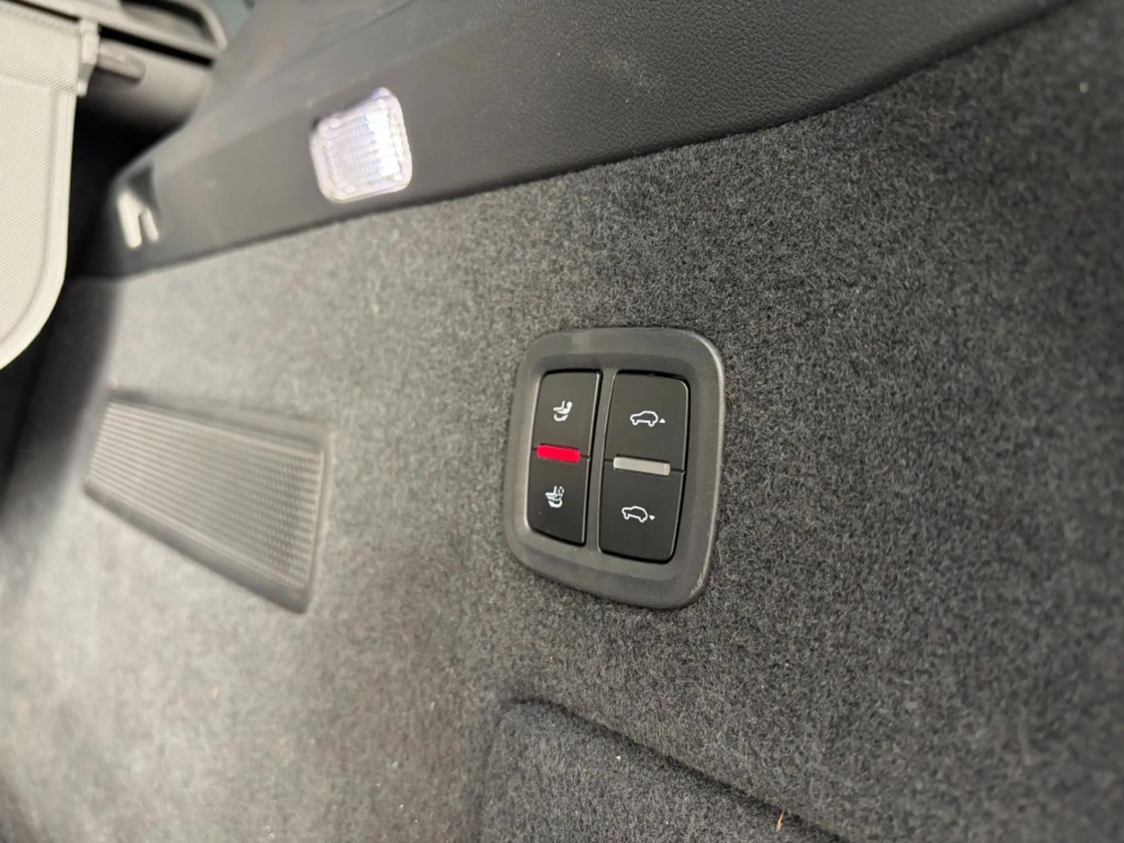 Porsche Cayenne 3.0 E-HYBRID - ORG. NL. - TECHART - PANO - TREKH. — photo 35