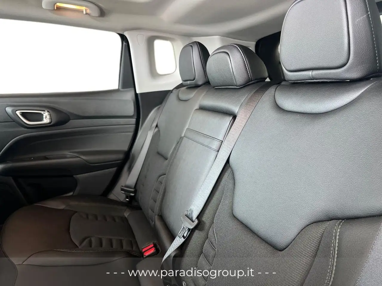 Jeep Compass 2026 — фото 19