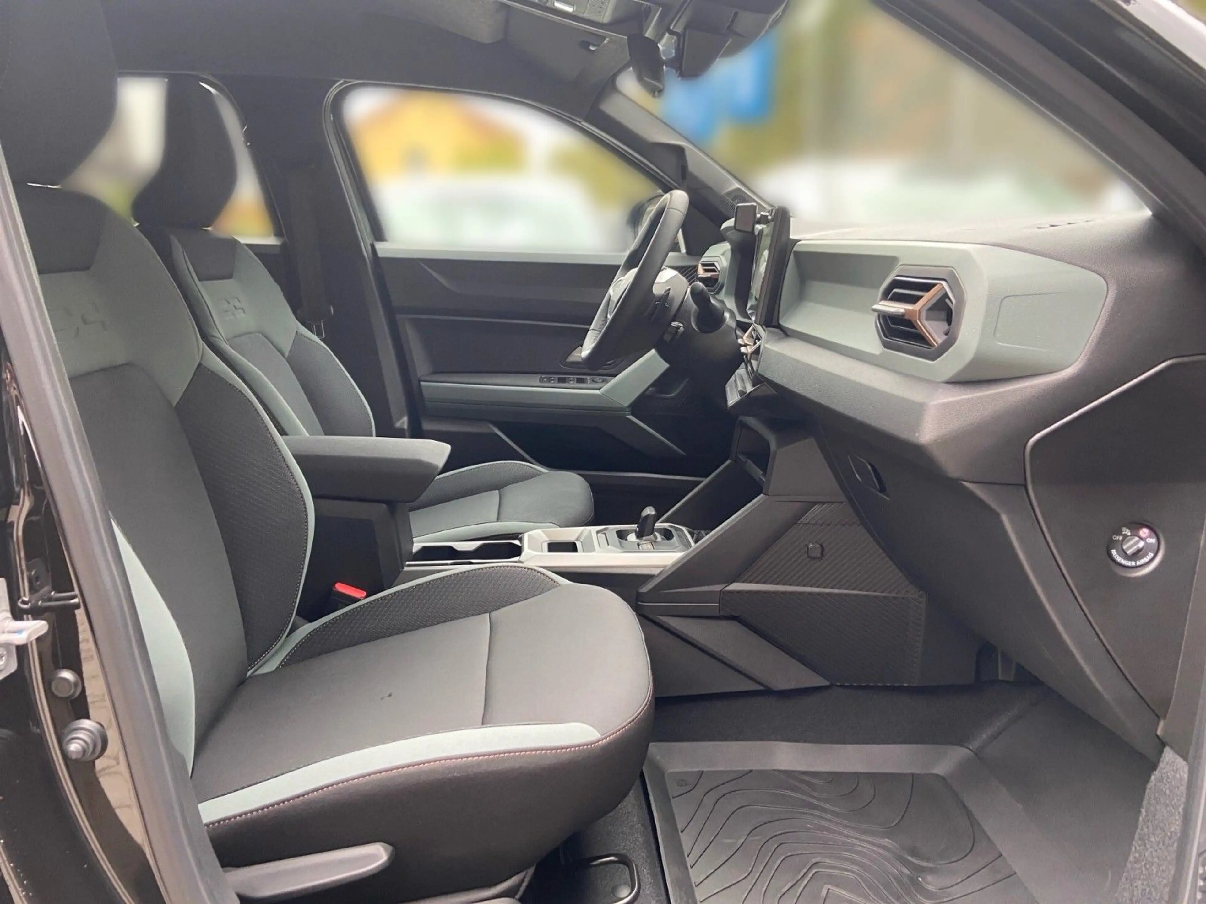 Dacia Duster Eco-G 120 auto Extreme — photo 15