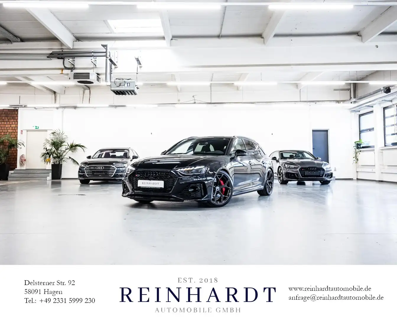 Audi RS4 AVANT COMPETITION+/SCHALE/RS-AGA/ACC/PANO/HuD Schwarz - 1