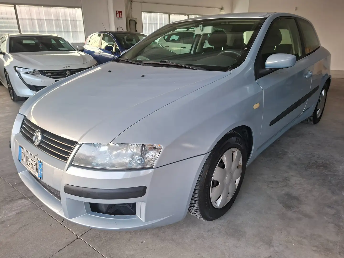 Fiat Stilo 3P 1.6 DA NEOPATENTATI Silber - 1