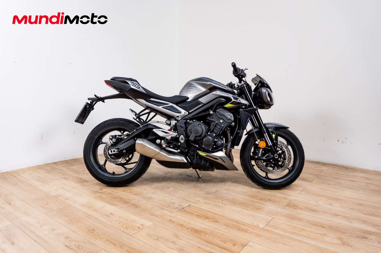 Triumph Street Triple 765
