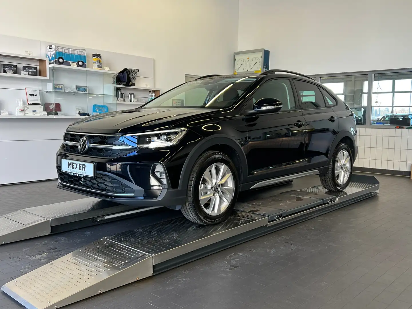 Volkswagen Taigo Life 1.5 TSI DSG *IQ-Light, App Connect, LED'-17* Noir - 2