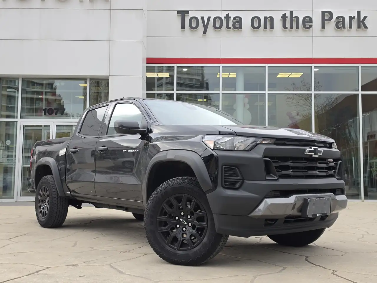 Chevrolet Colorado снимка Chevrolet Colorado