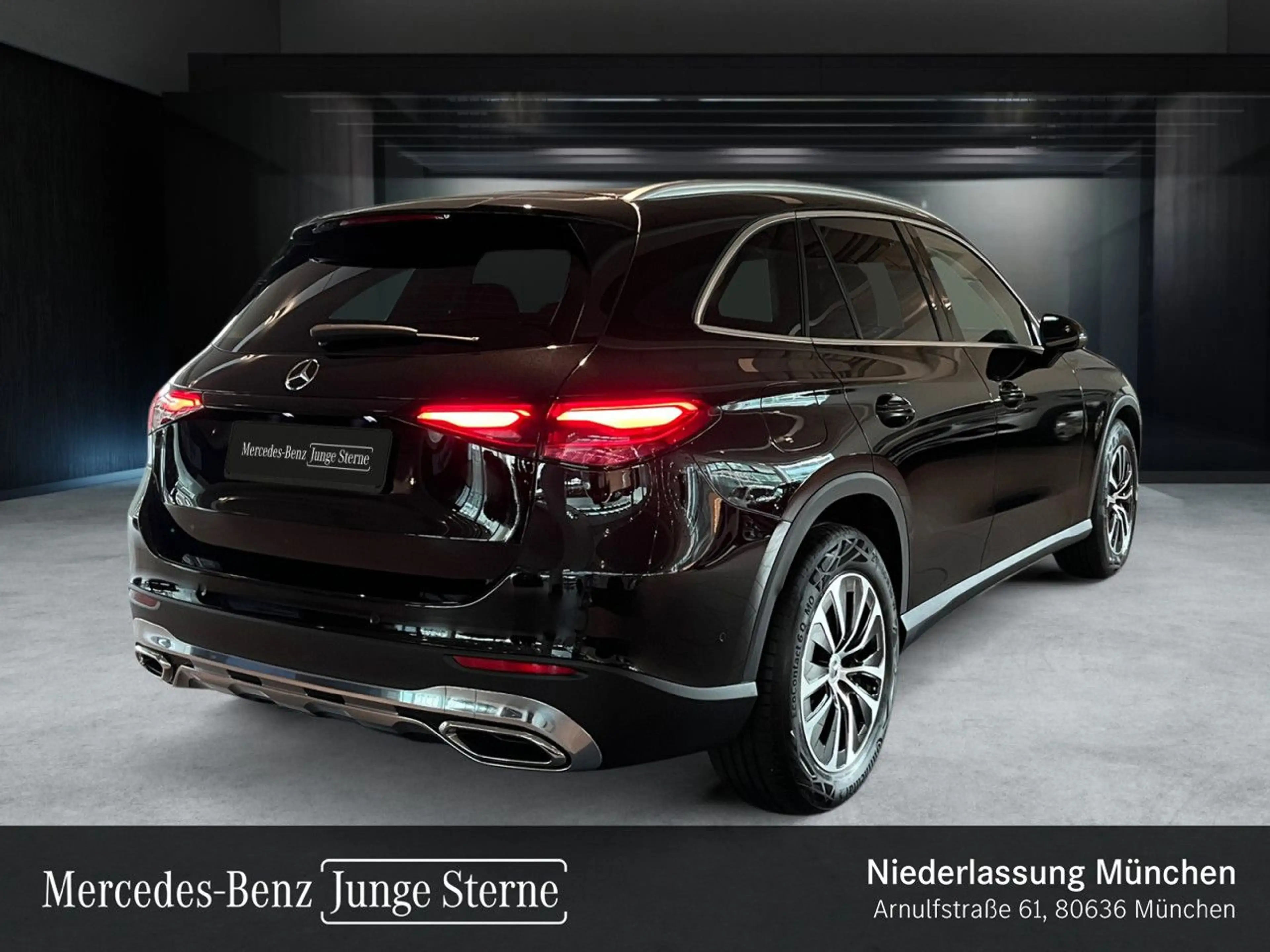 Mercedes-Benz GLC 200 4M AVANTG+360+AHK+TOTW+KEYLESS+9G — photo 4