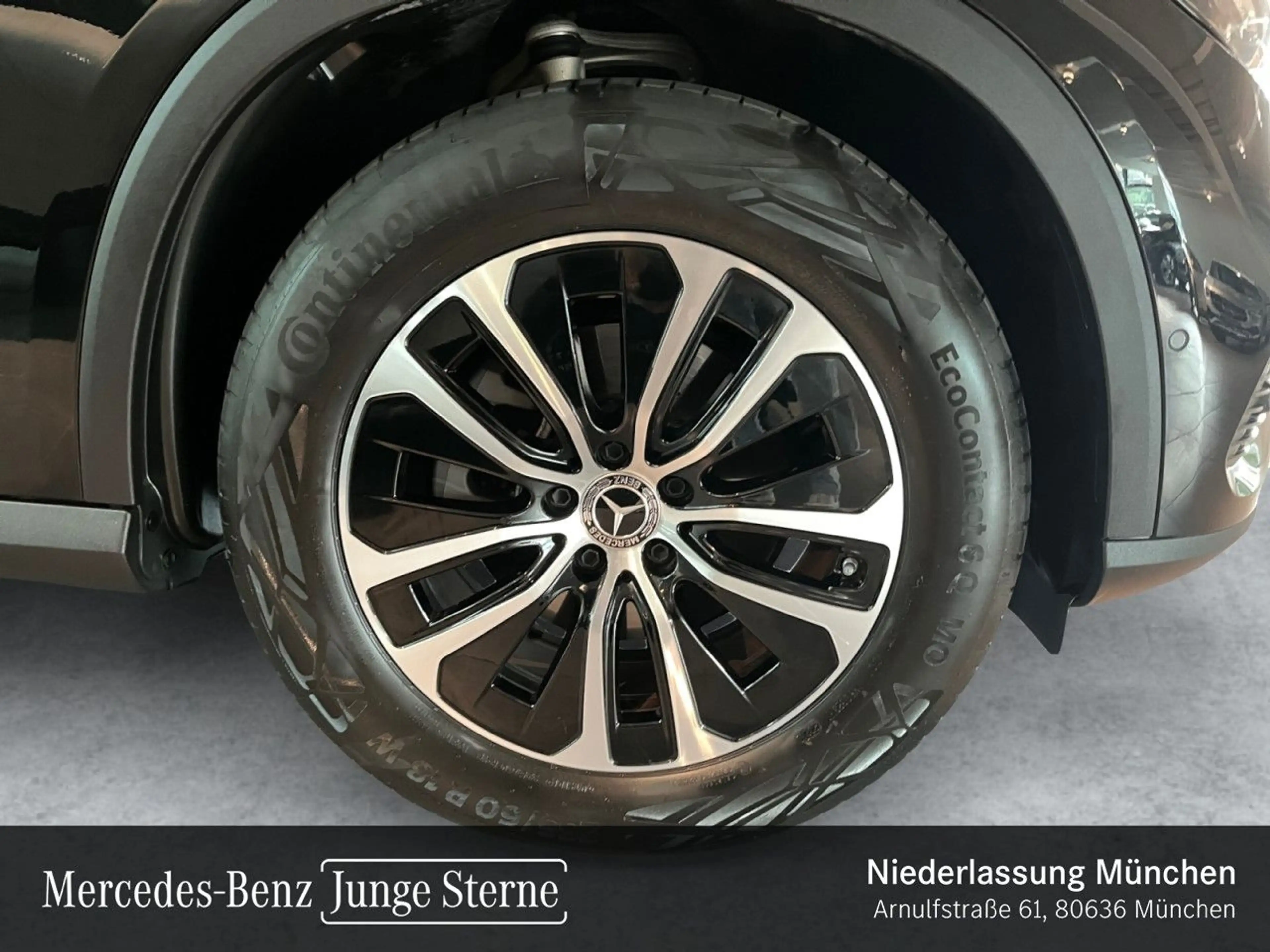 Mercedes-Benz GLC 200 4M AVANTG+360+AHK+TOTW+KEYLESS+9G — photo 3