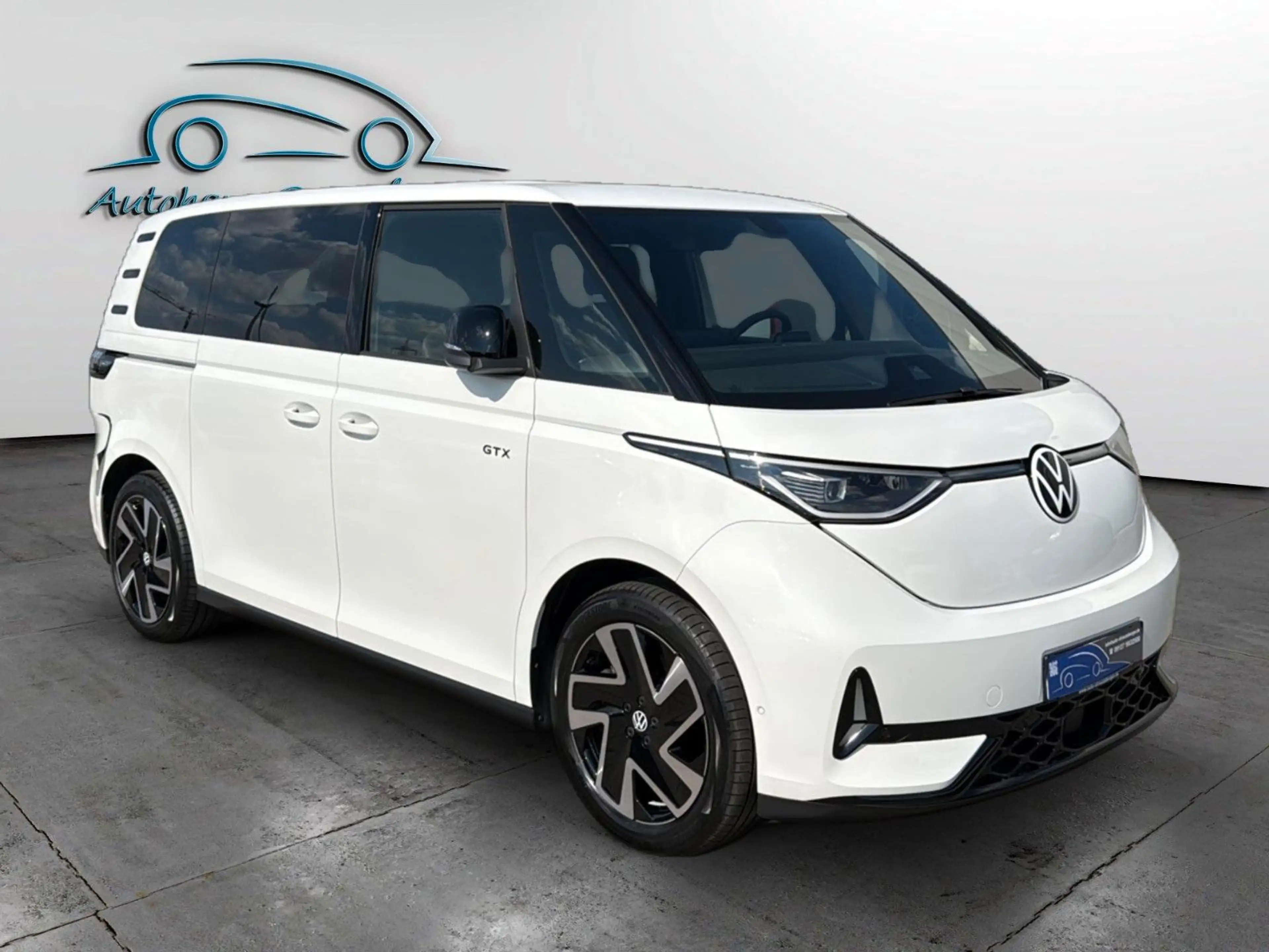 Volkswagen ID. Buzz Bus GTX 4MOTION ACC AHK PANO HUD H&K — photo 6