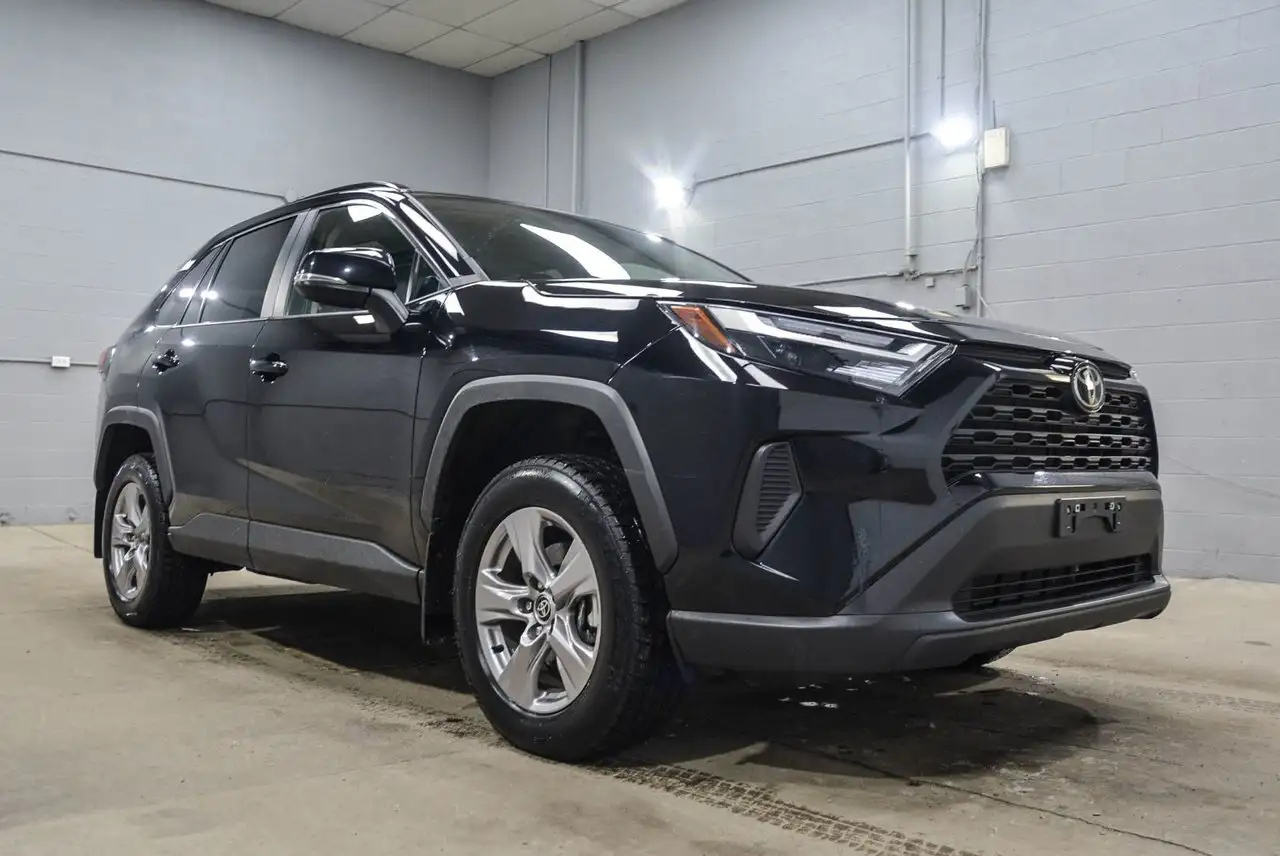 Toyota RAV 4 снимка Toyota RAV 4