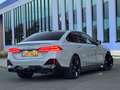 BMW 530 5-serie 530e M sport pakket, panoramadak, 21 inch, Grijs - thumbnail 17