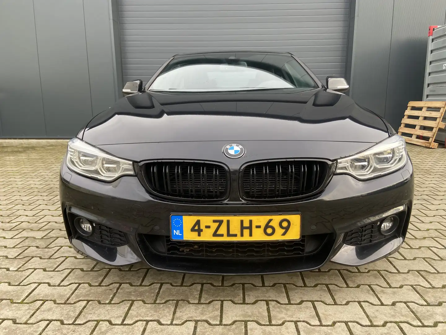 BMW 420 High Executive // M-sportpakket // HUD // Ad. LED Zwart - 2