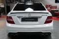 Mercedes-Benz C 63 AMG Edition 507 6.2 COUPE*KEYLESS*PANORAMA* Weiß - thumbnail 6