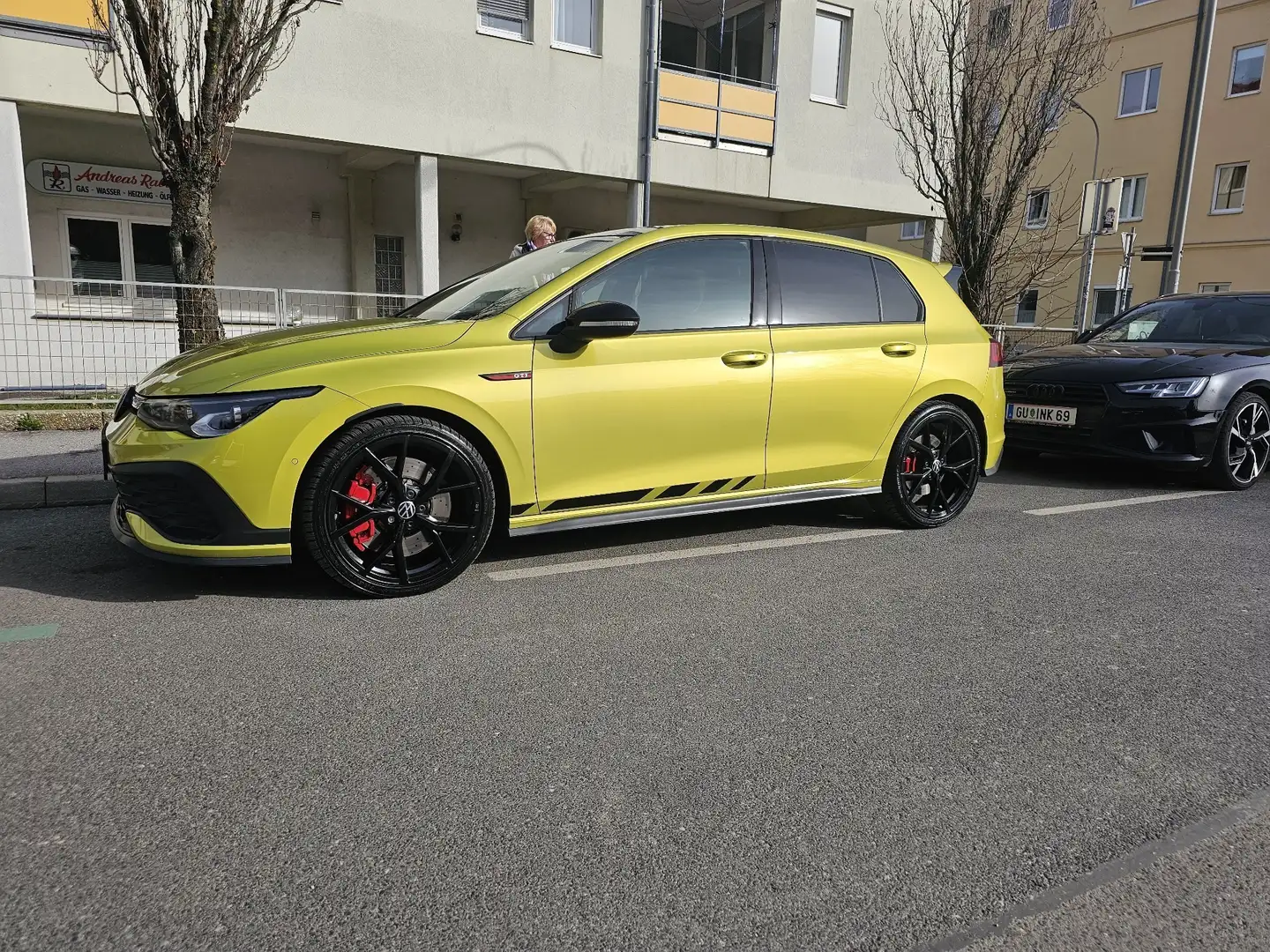 Volkswagen Golf GTI Clubsport DSG Jaune - 2