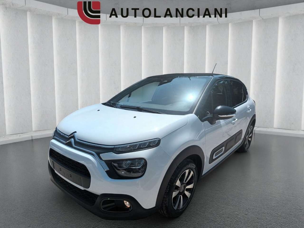 Citroen C3 1200 PURETECH MAX 83CV CARPLAY CAM PDC"16