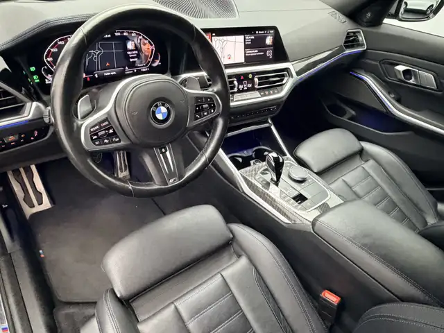 BMW 3 Series view 13