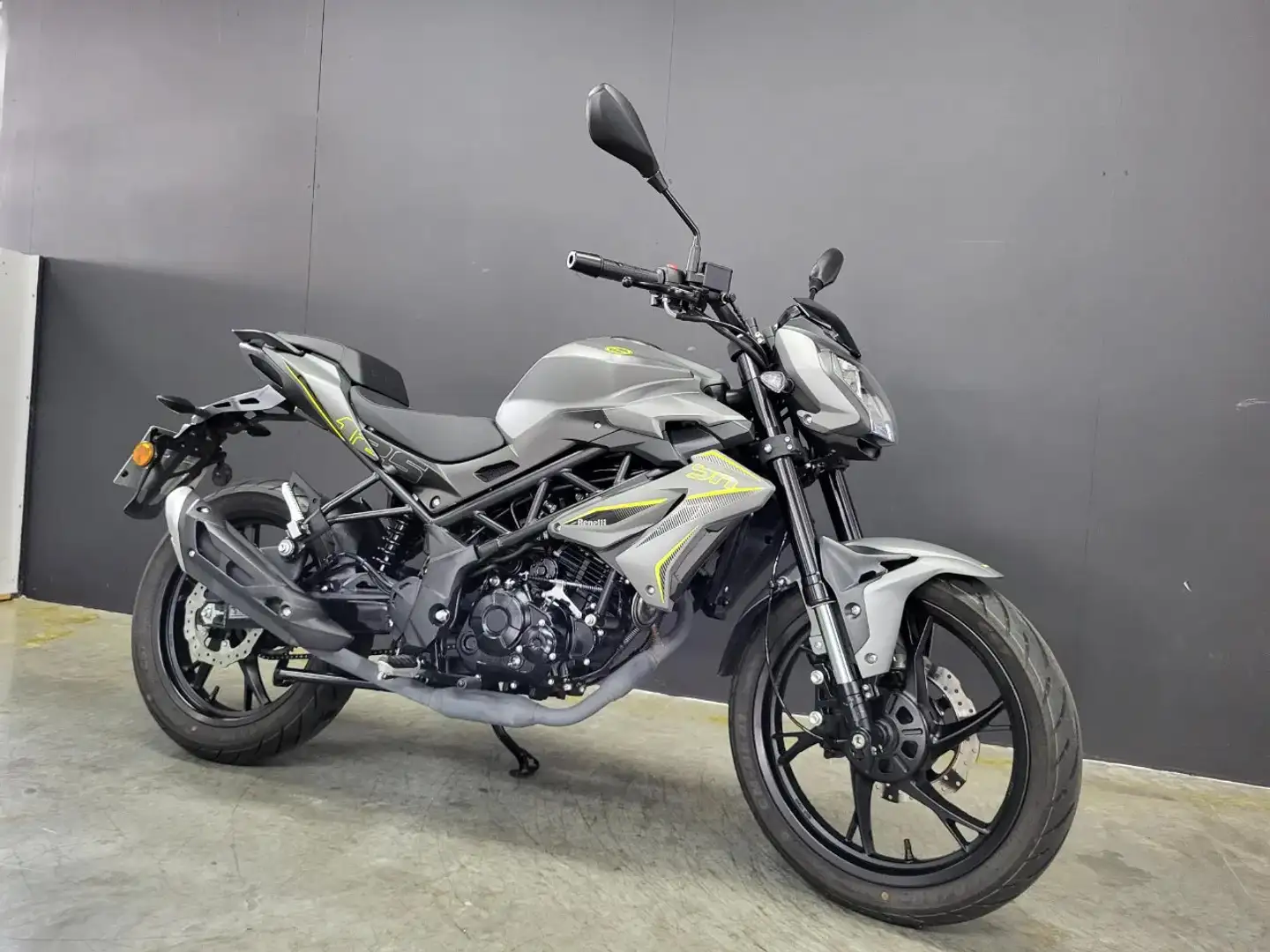 Benelli BN 125 (A1, B-rijbewijs) - 1