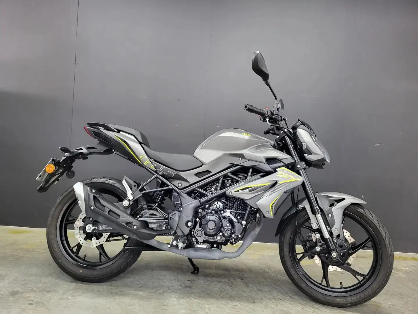 Benelli BN 125 (A1, B-rijbewijs) - 2