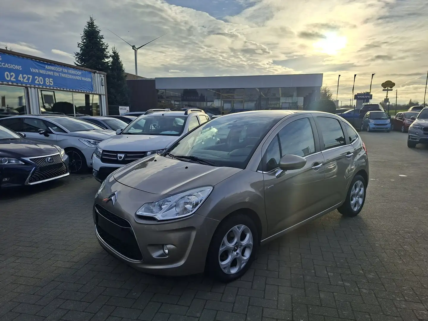 Citroen C3 1.4 VTi 95 Exclusive Beige - 1